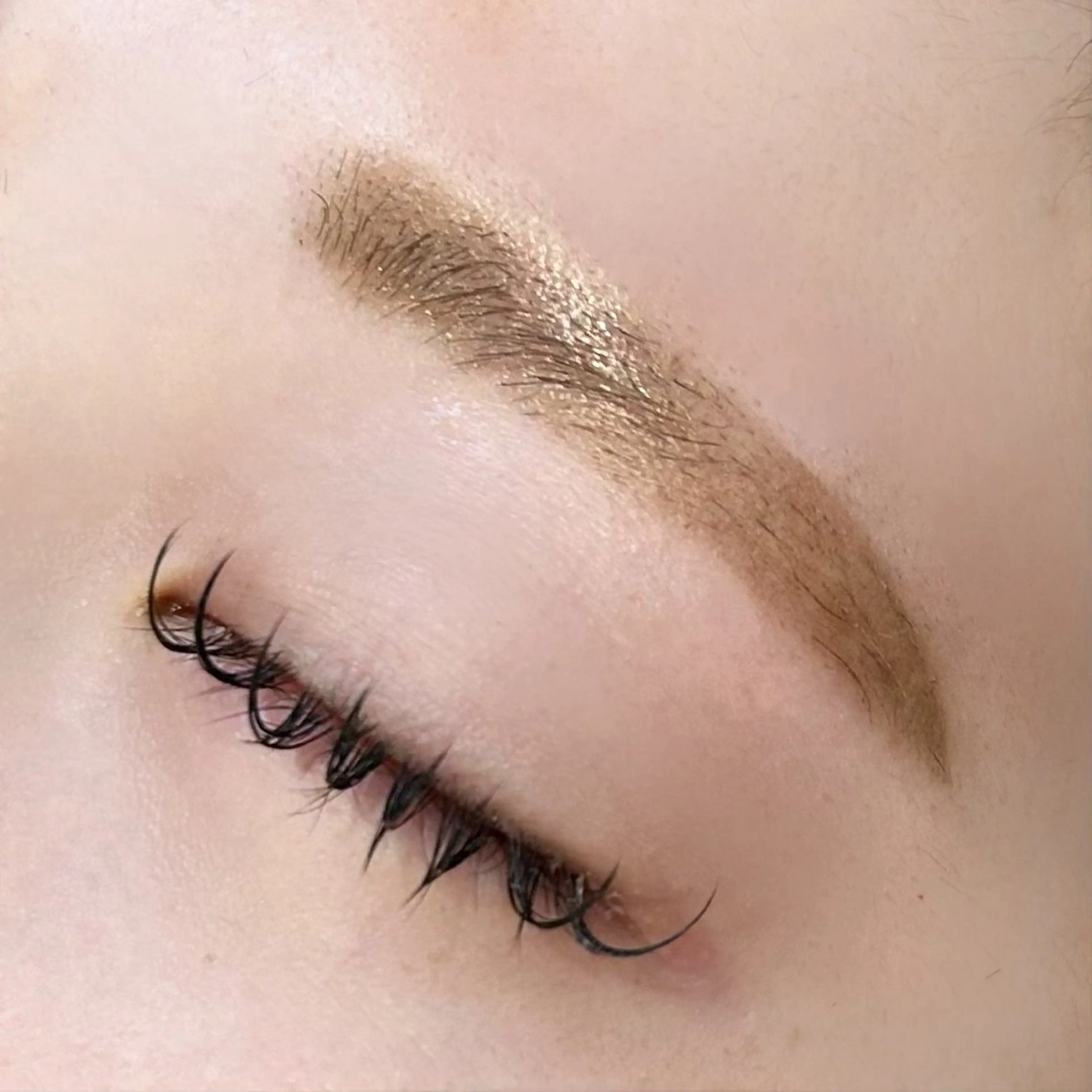 ✧︎*。アイブロウスタイリング ￥5200▷￥3900(minimo限定)の写真