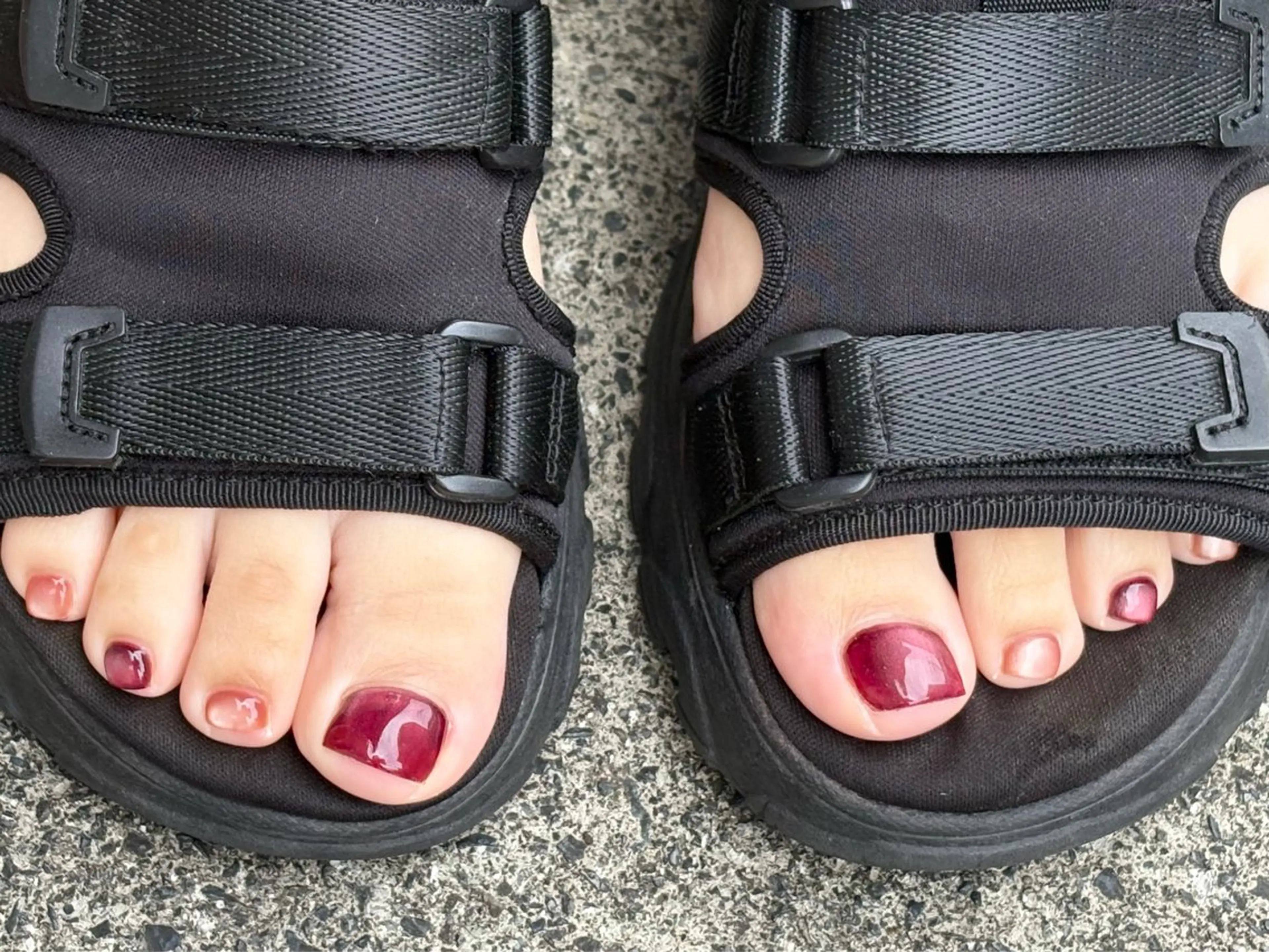 ネイル フットネイル nailsalon bellaのネイルデザイン