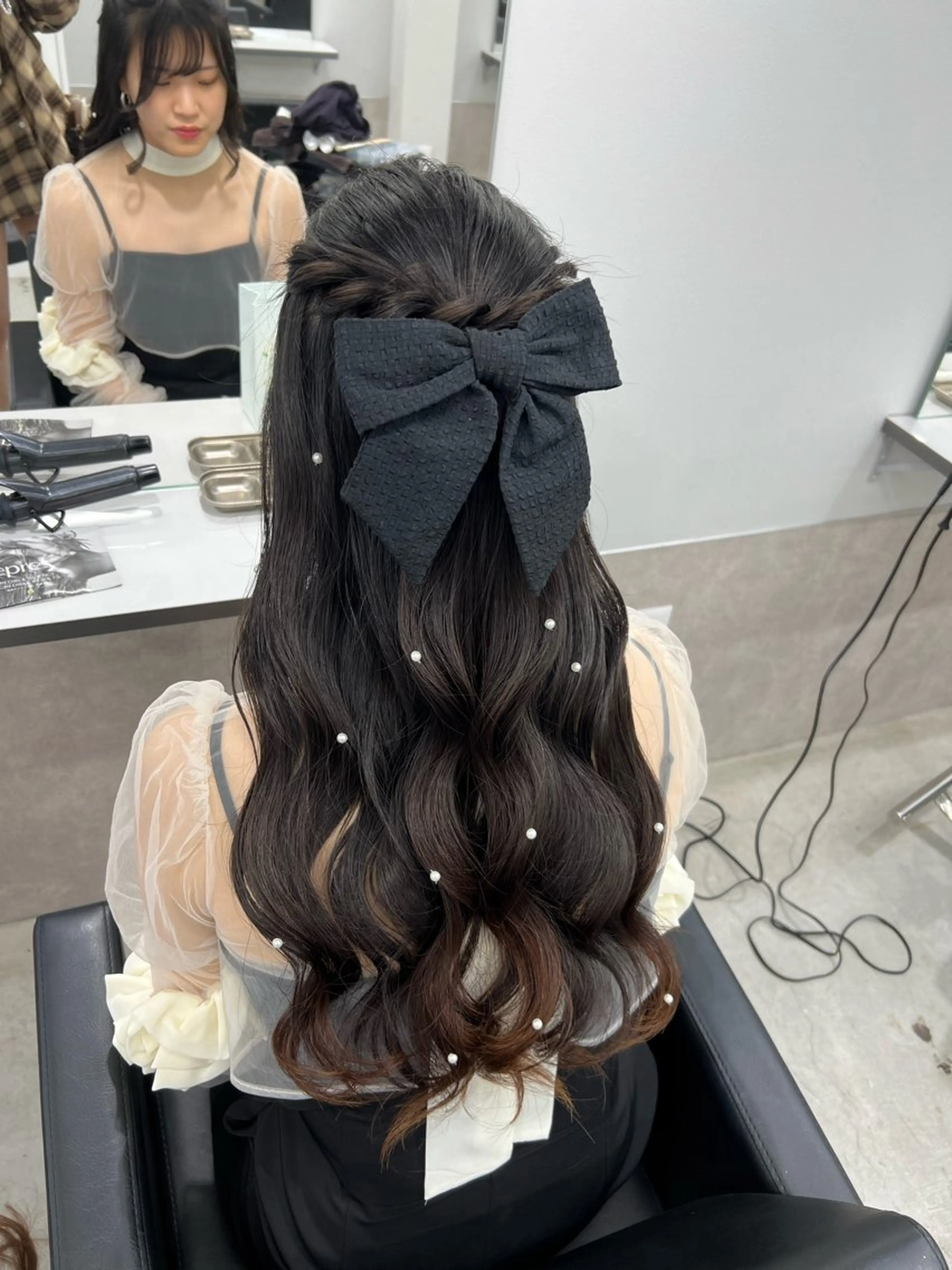 ロング ヘアセット maya レイヤーカットのヘアスタイル
