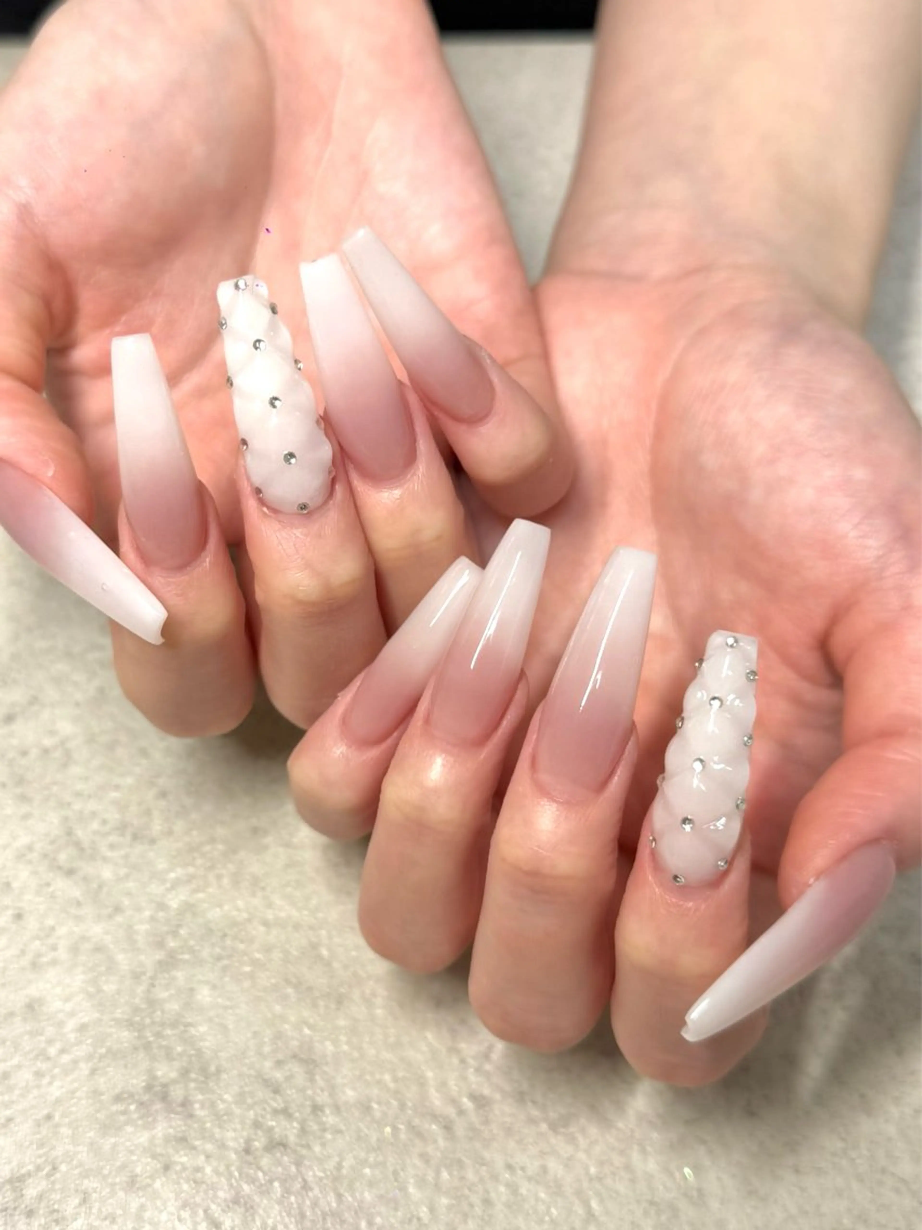 ネイル ハンドネイル nailroom  charm所属・ネイルルーム チャームのネイルデザイン