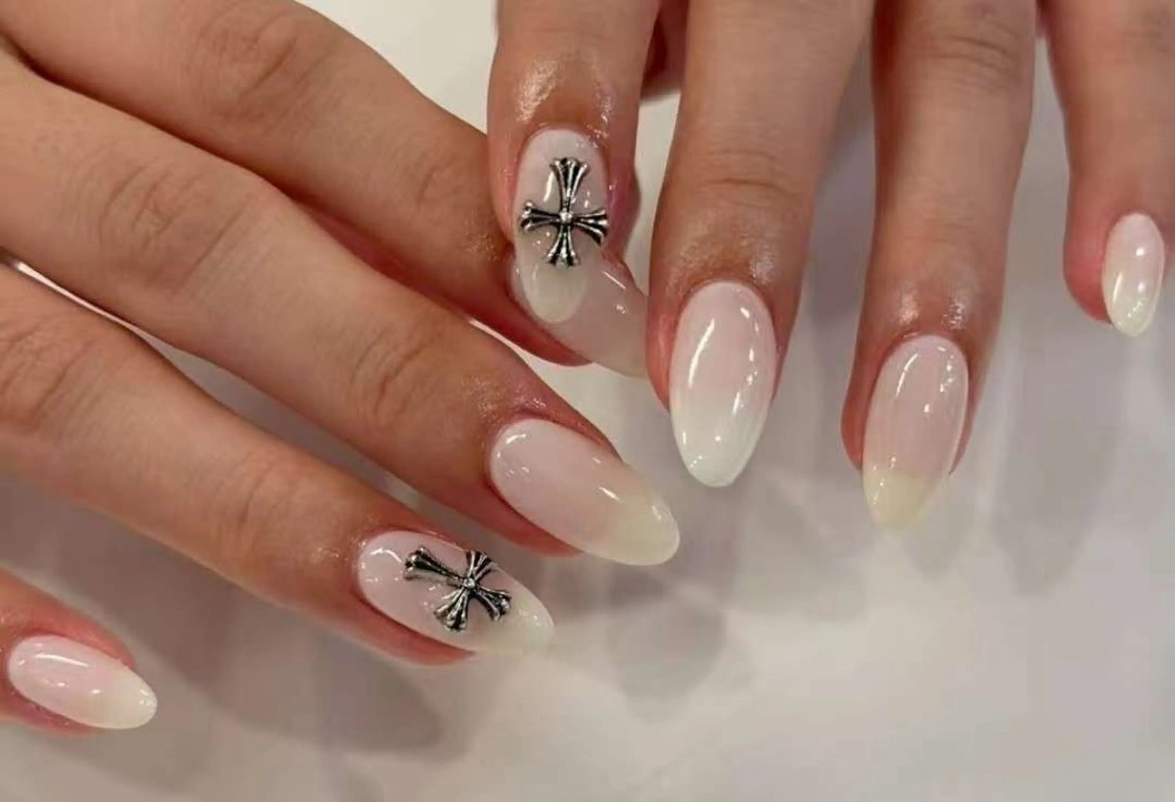 ネイル 星野 未来のネイルデザイン