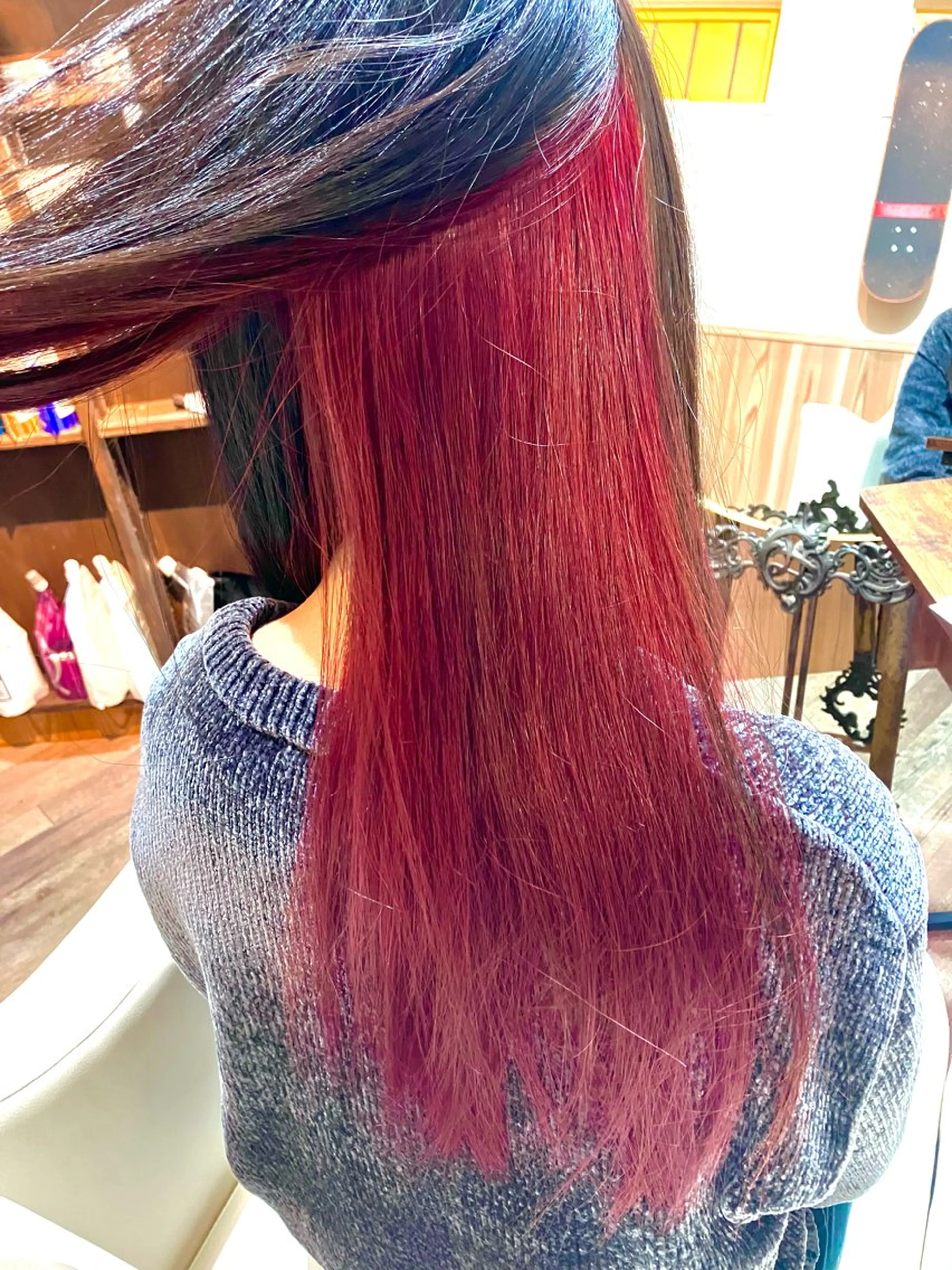 ロング カラー ブリーチ レッドカラー ヘアカラー トリートメント HAIR BASE ZAWAWA所属・レイヤー/ブリーチ｜ 特殊パーマ/赤澤のヘアスタイル