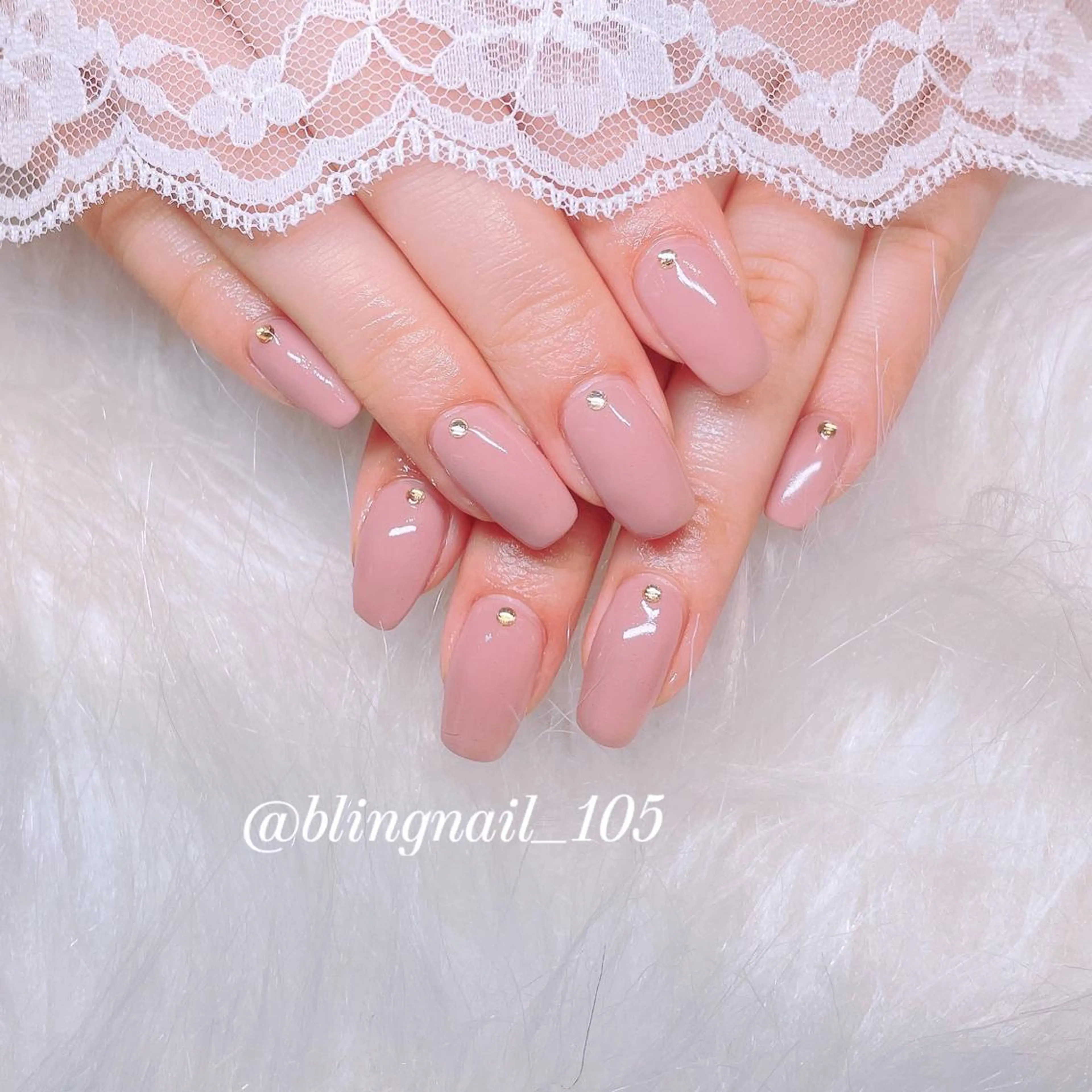 ネイル 23時まで❤︎韓国、 ワンホンネイルのネイルデザイン