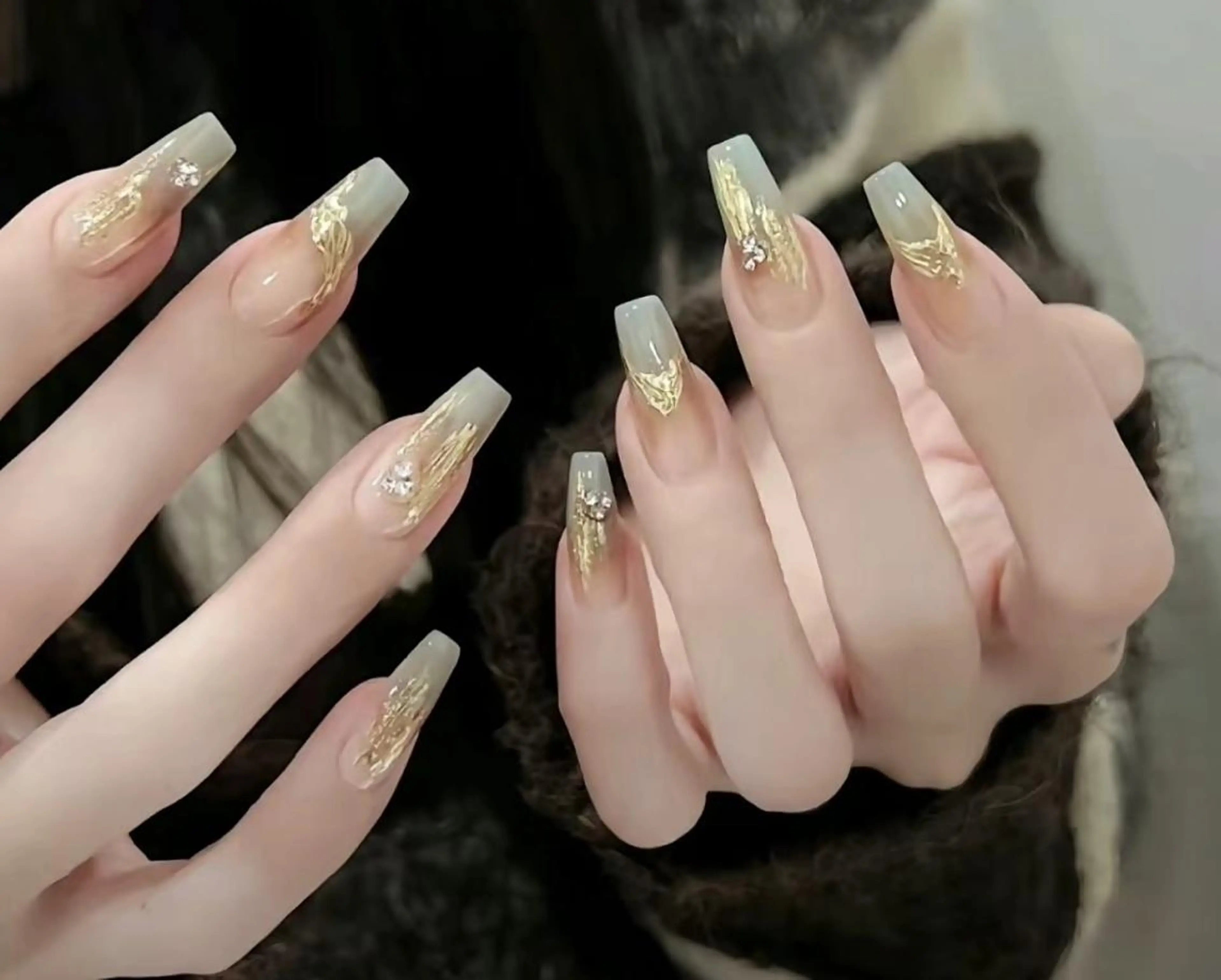 ネイル VIVIAN エイのネイルデザイン