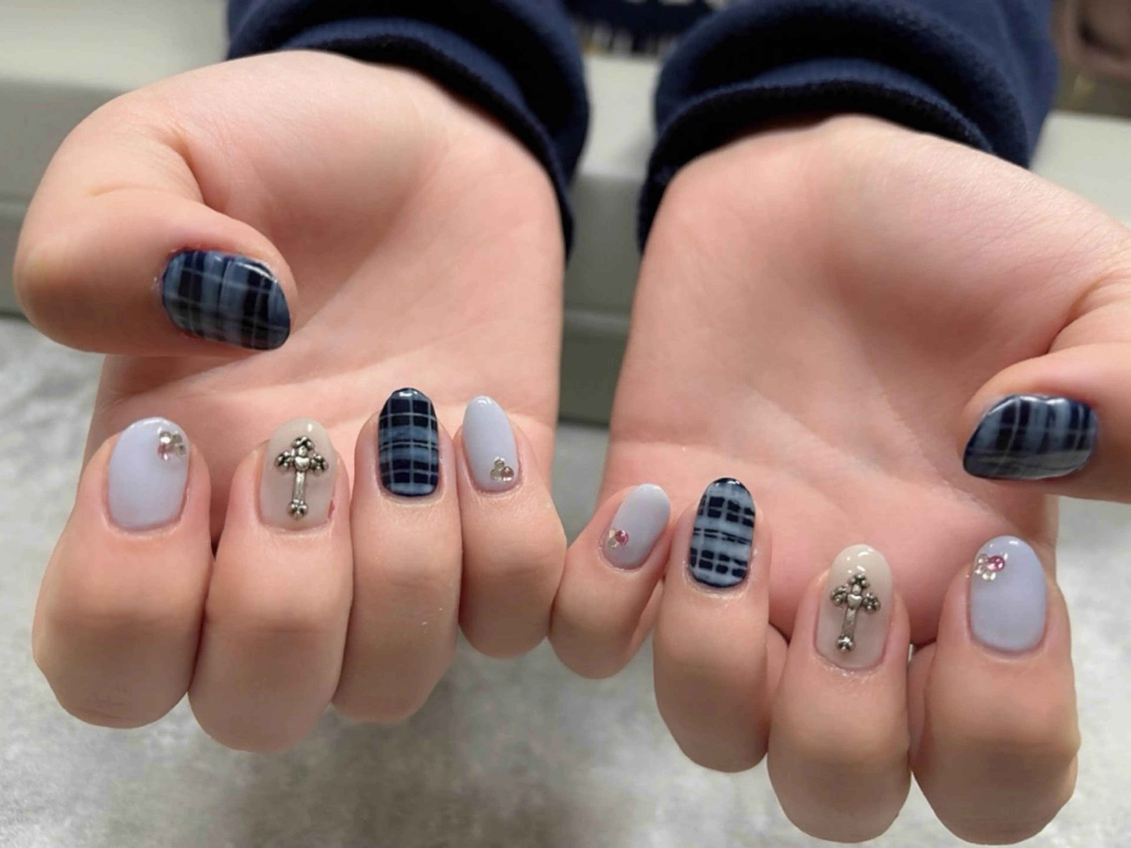 ネイル ハンドネイル protea澤本 凜のネイルデザイン