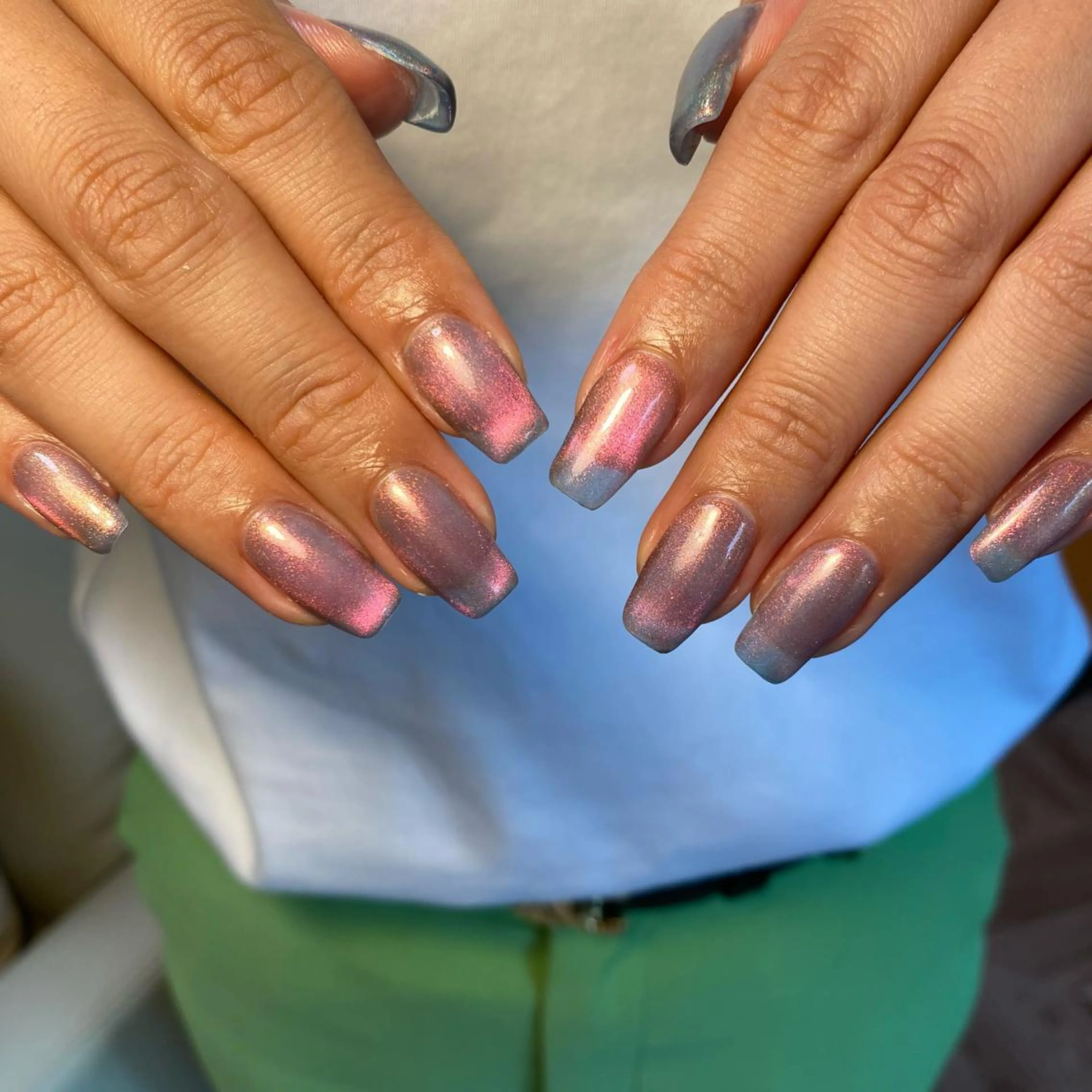 ネイル マグネットネイル ハンドネイル Amber21.所属・Nagahama Akariのネイルデザイン