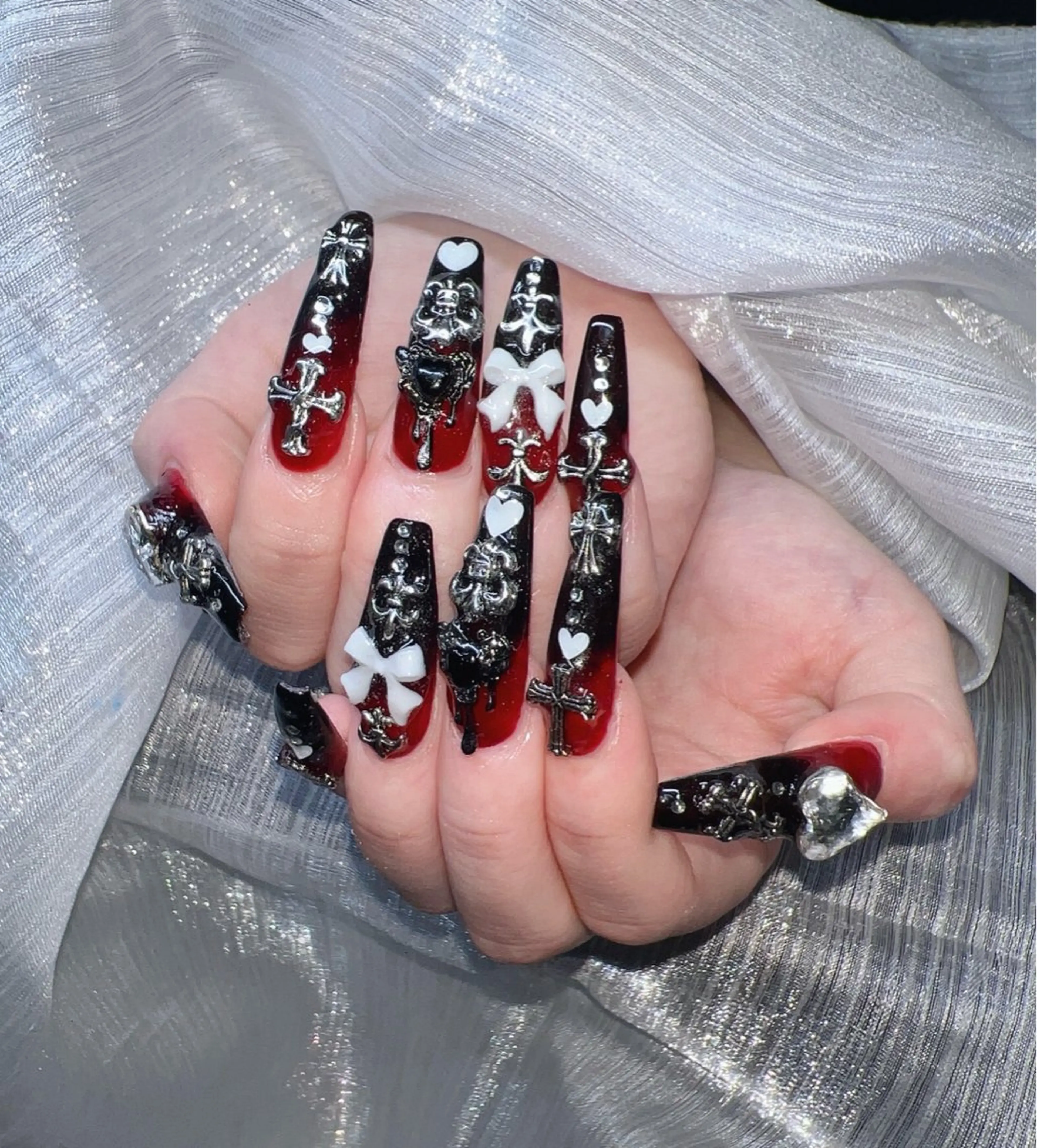 ネイル ハンドネイル Lee Nailsのネイルデザイン