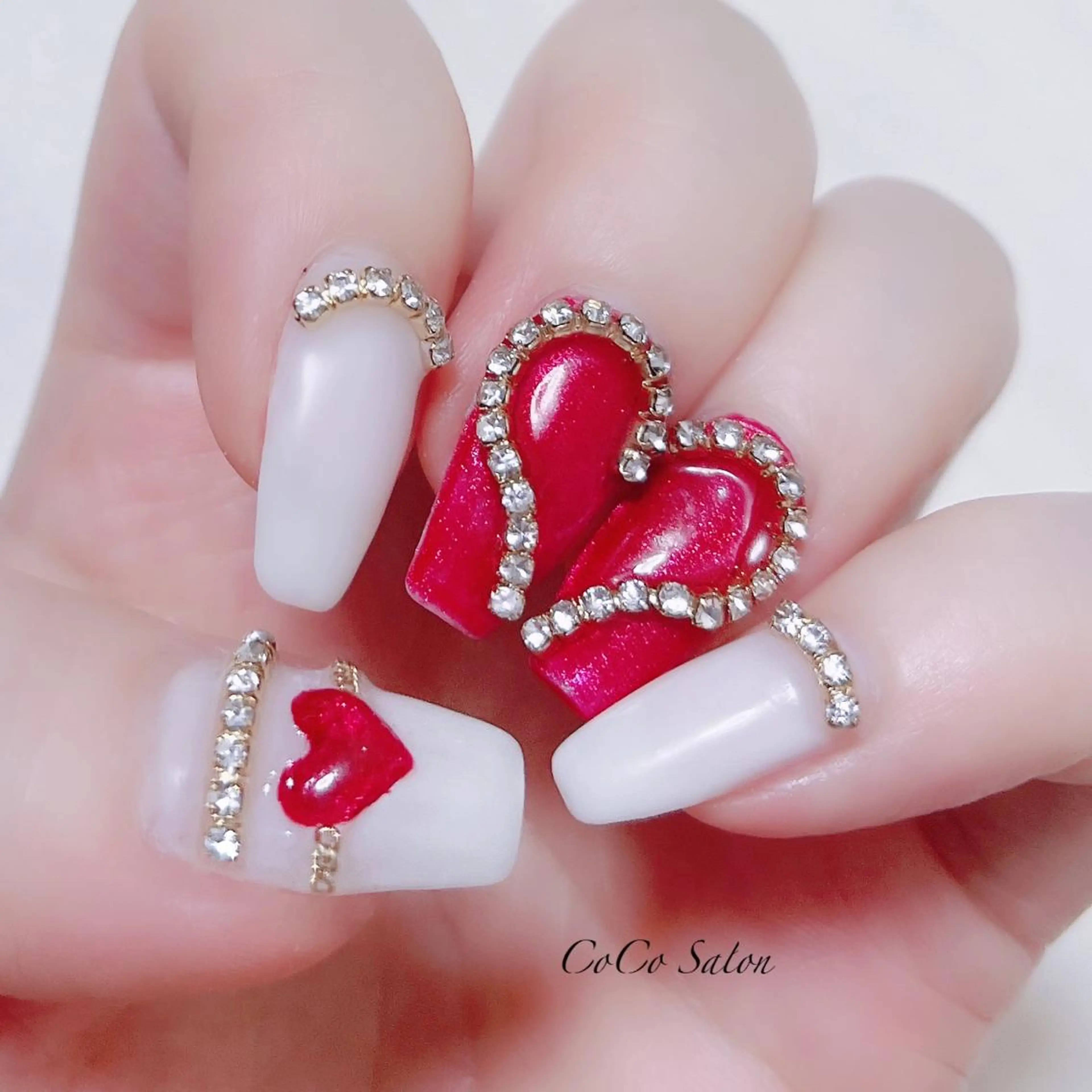 ネイル 長さ出し ジェルネイル ハート キラキラネイル マグネットネイル ハンドネイル CoCoSalon ネイル/まつ毛予約のネイルデザイン