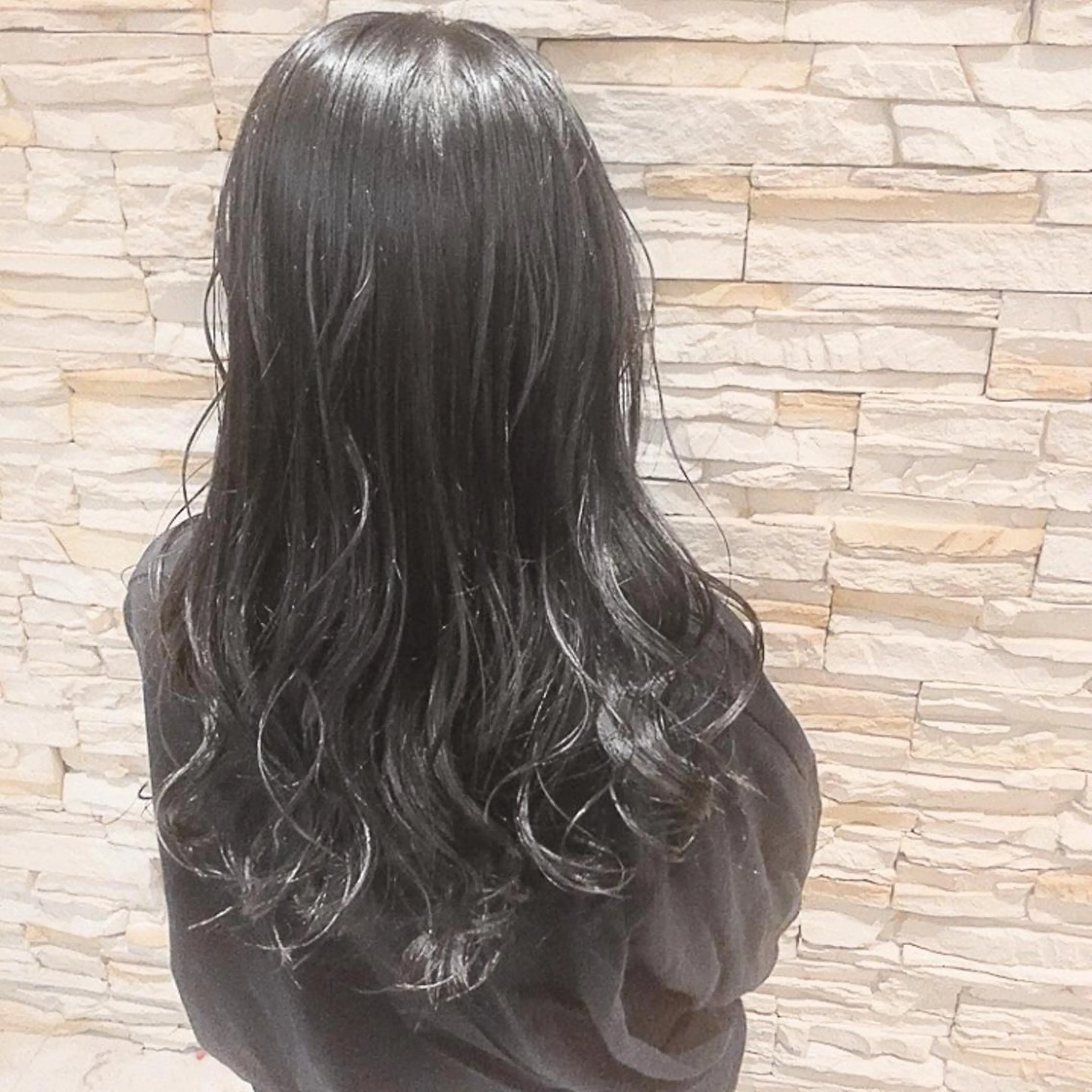 ロング カット 縮毛矯正 🌿アロマヘアルーム 横浜店✂︎のヘアスタイル