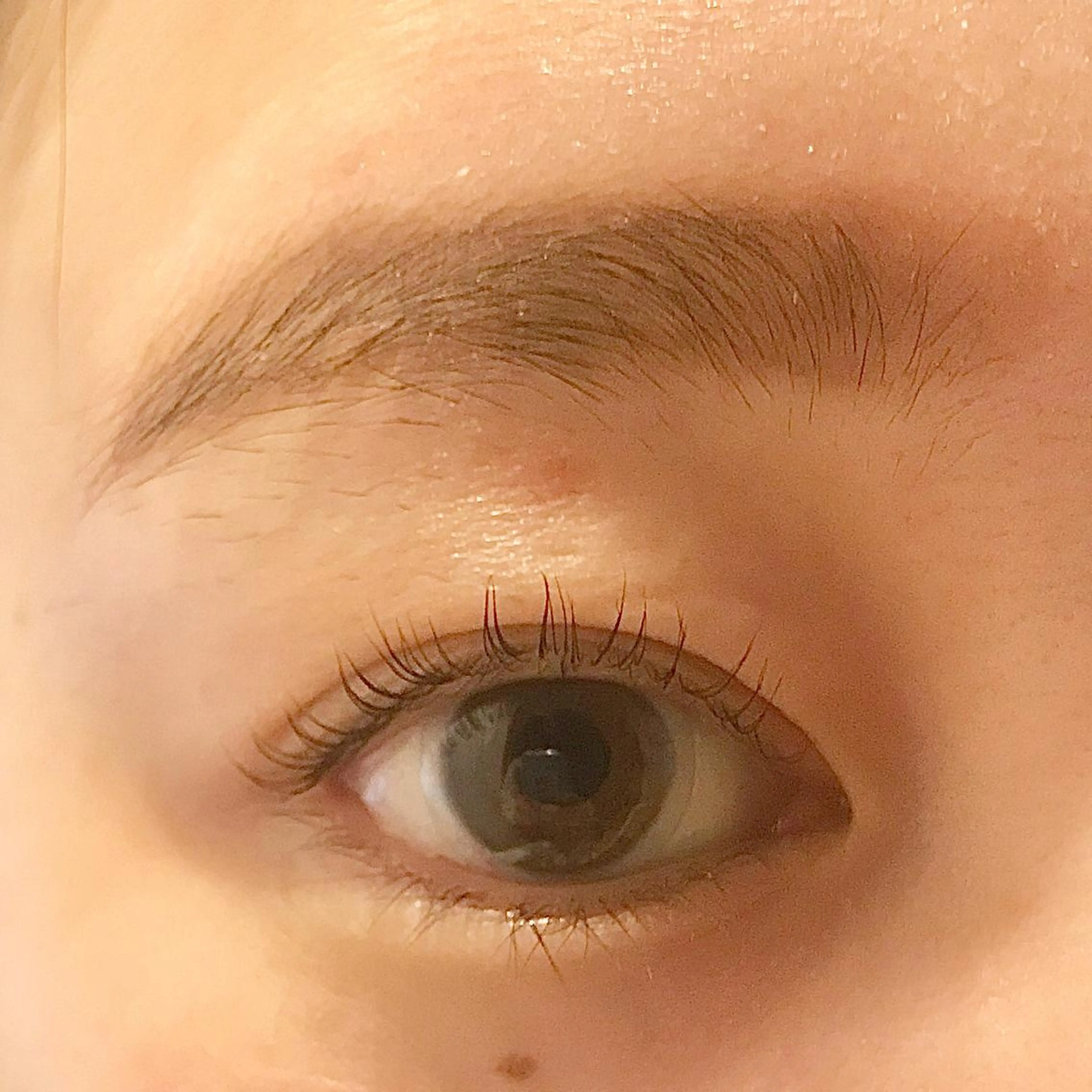 マツエク・マツパ miel大宮店所属・矢部 奈々の眉毛・アイブロウイメージ