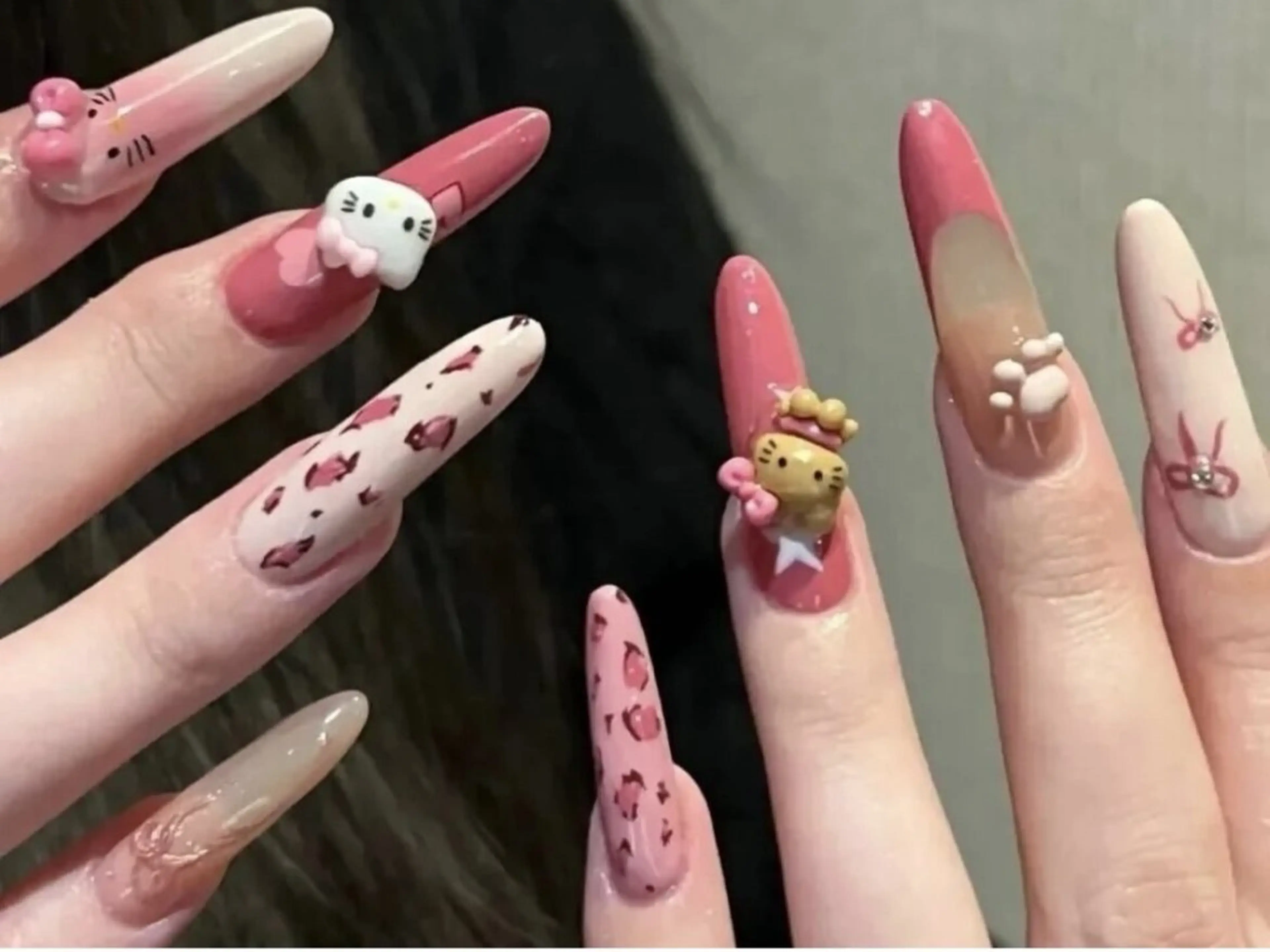 ネイル Nail salon recess池袋所属・惠 美奈のネイルデザイン
