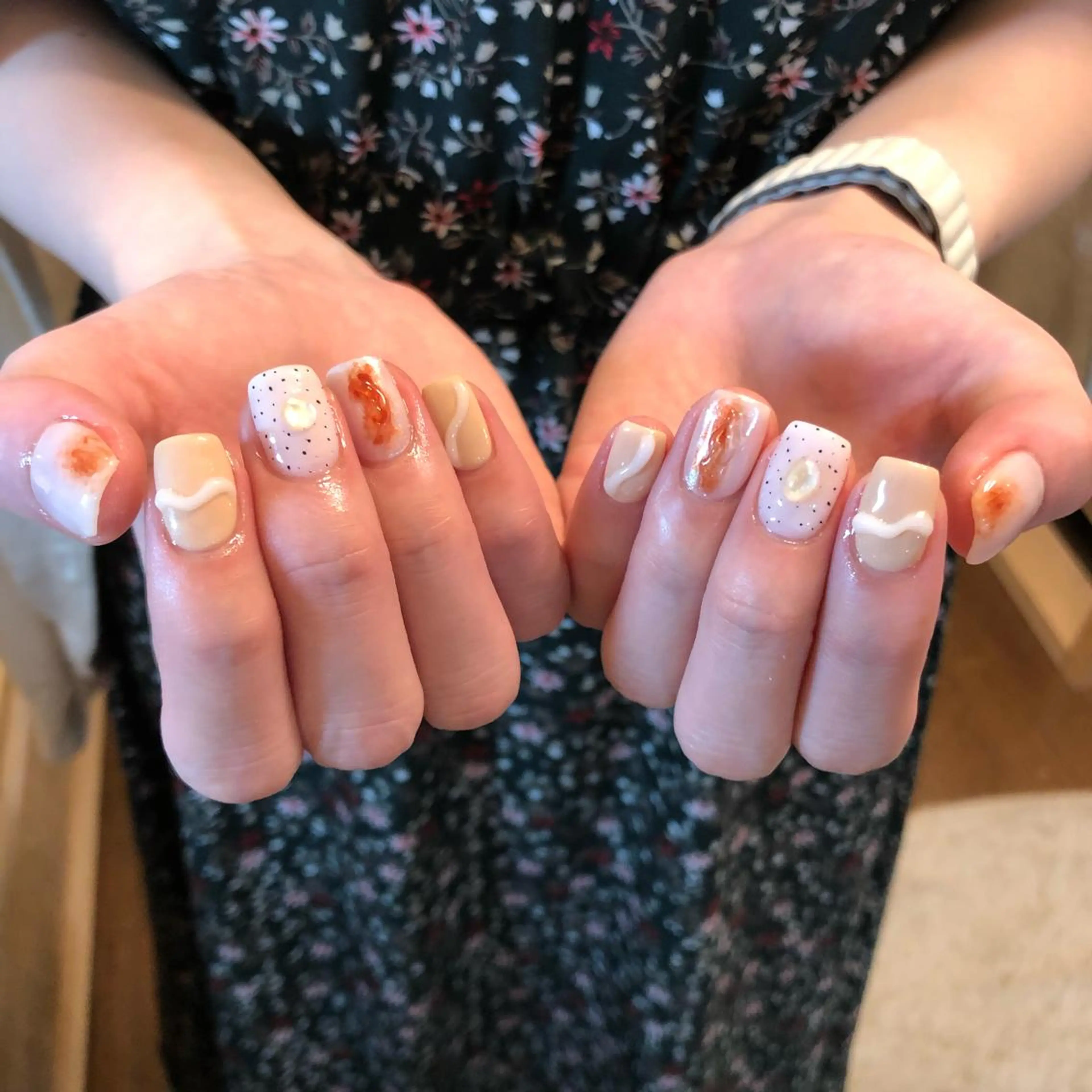 ネイル ハンドネイル フットネイル ハンドケア Nes.Nail所属・Miyagi Asamiのネイルデザイン