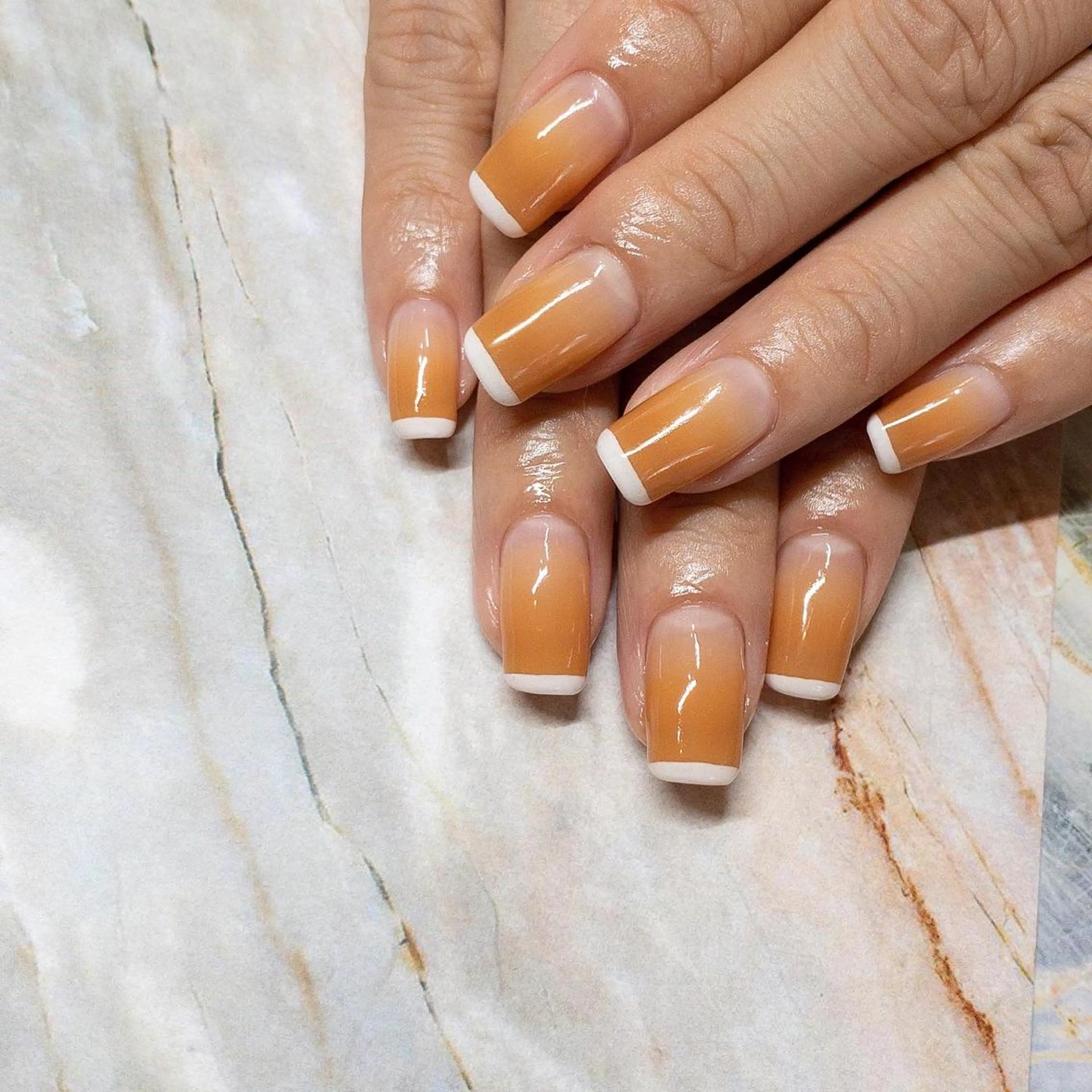 ネイル rokunana 佐野のネイルデザイン