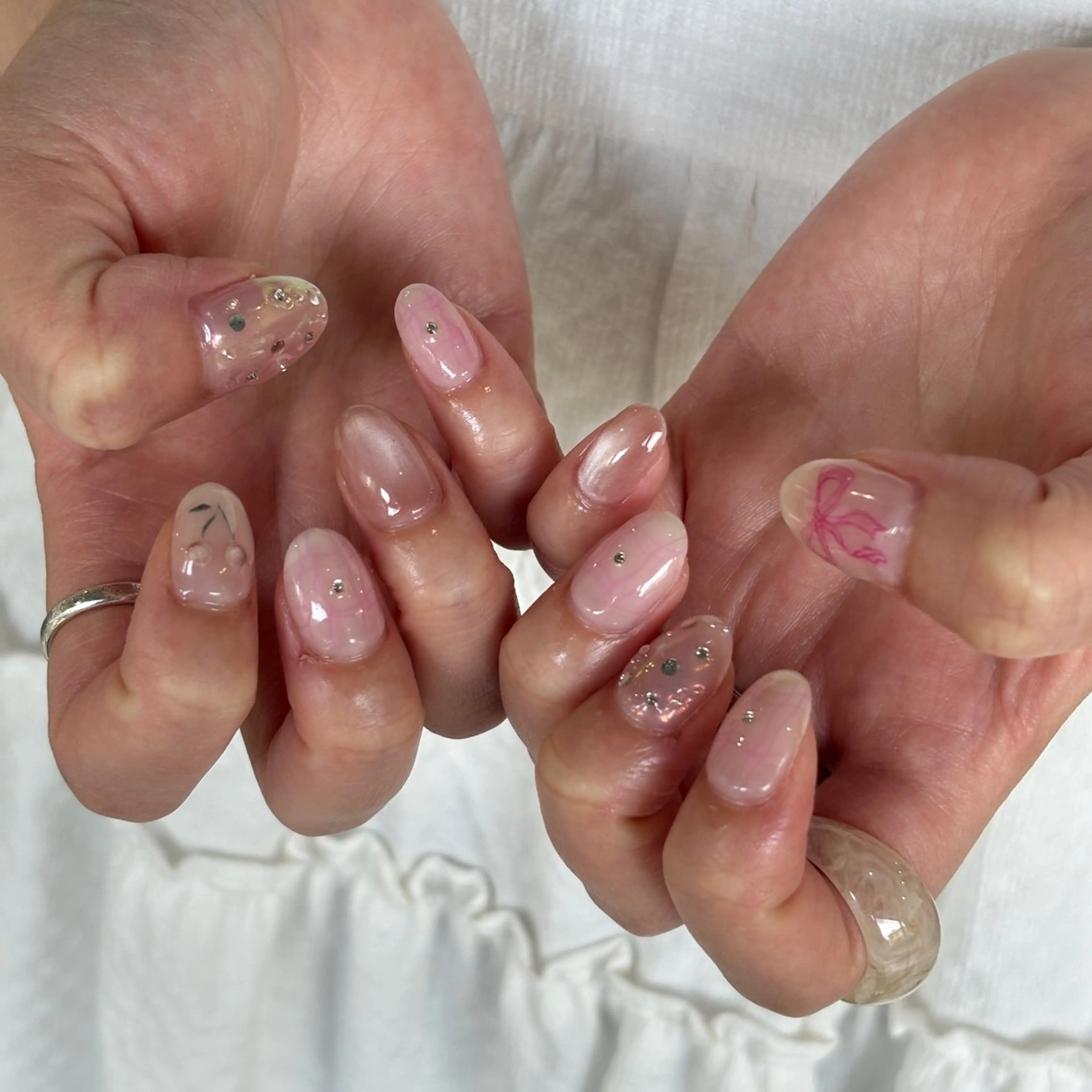 ネイル hinako /個性派ニュアンスのネイルデザイン