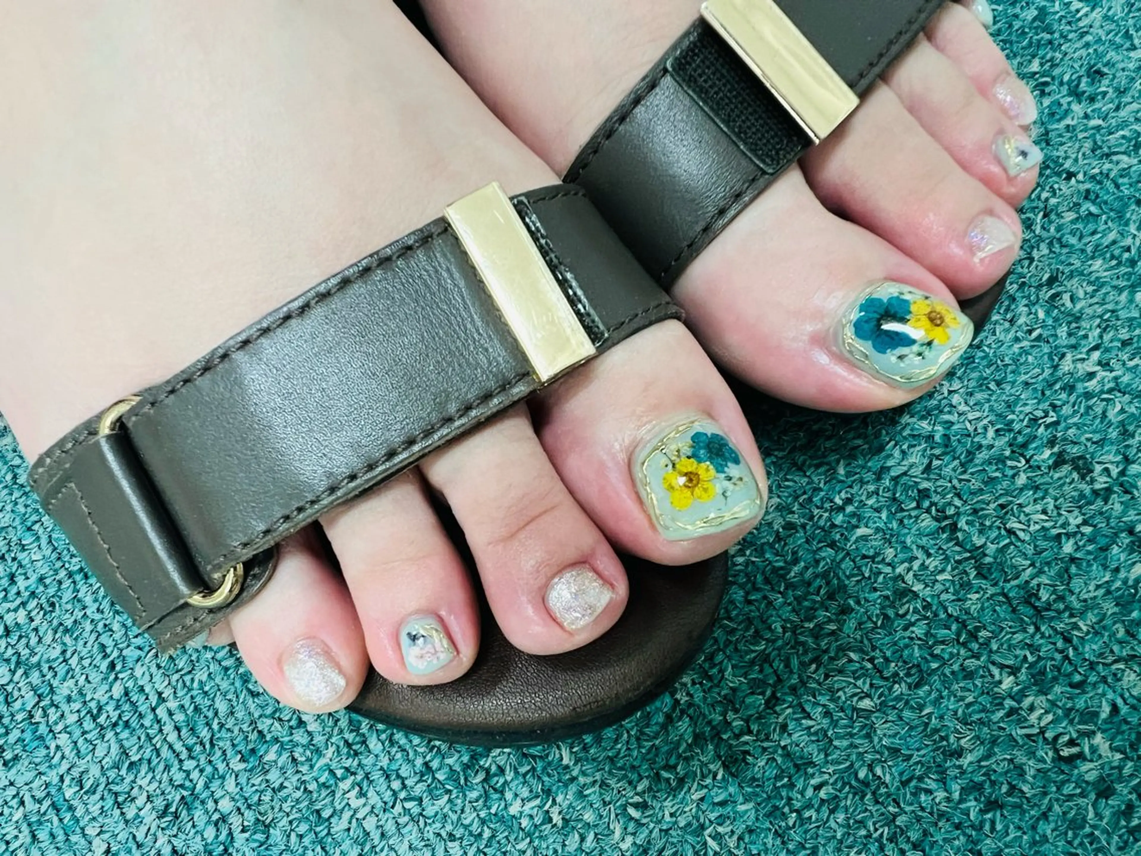 ネイル ユリシスネイル 担当近藤のネイルデザイン