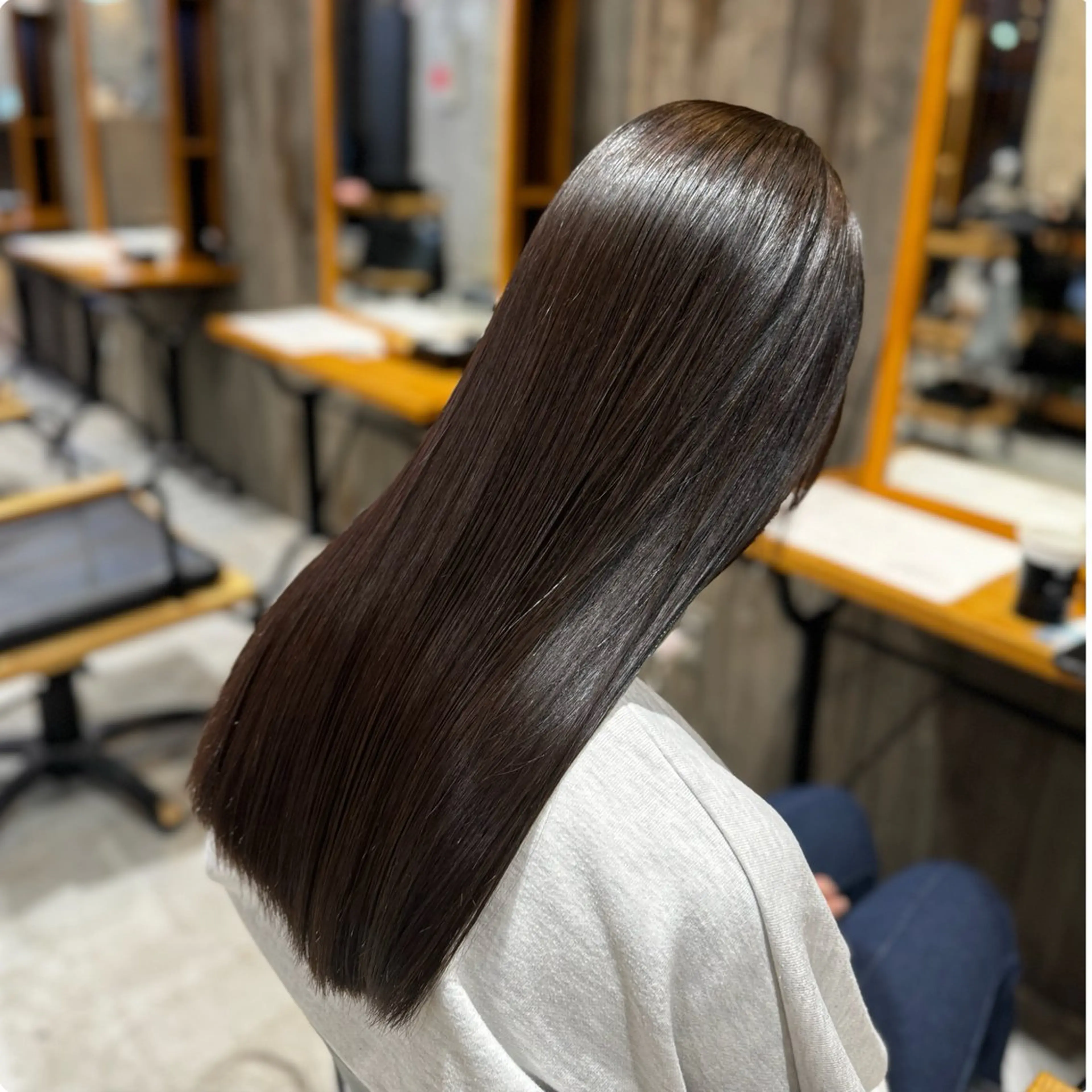 【限定価格】ダメージレス髪質改善酸性ストレート+酸熱トリートメントの写真