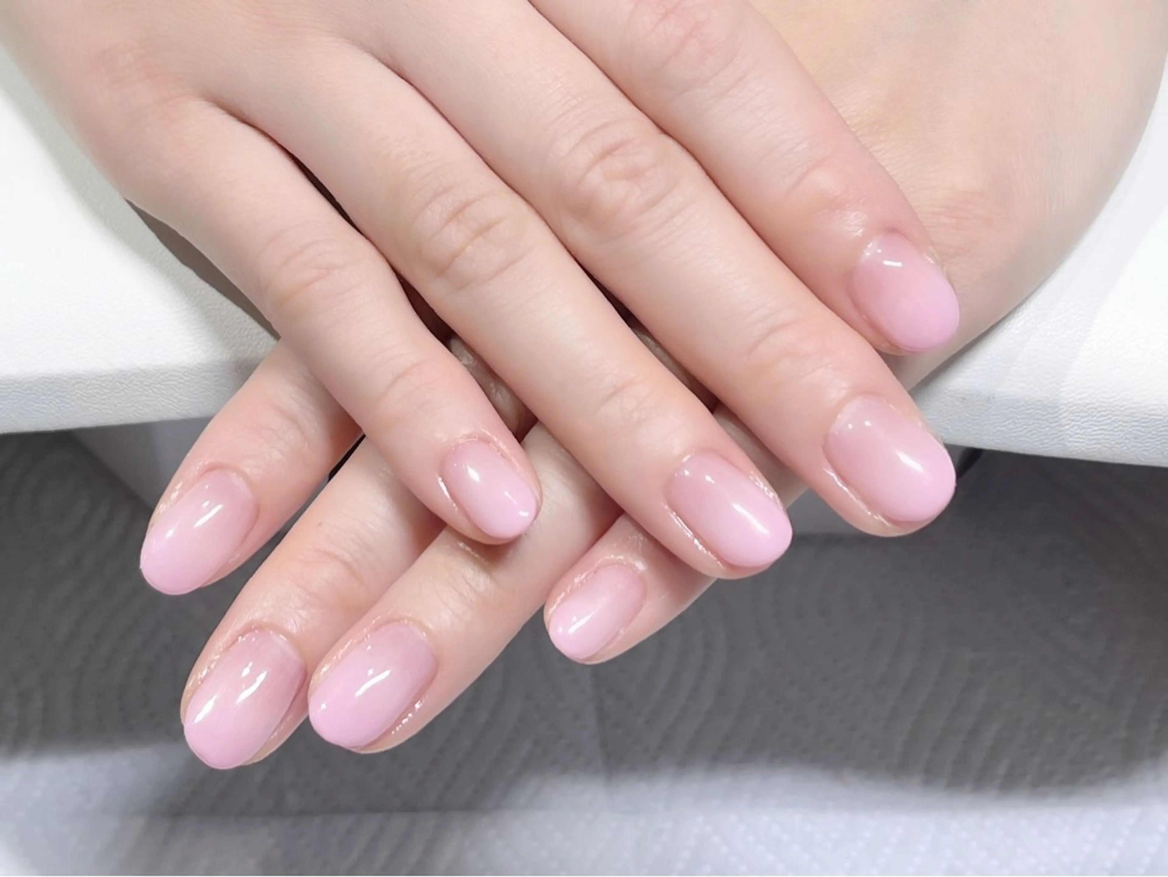 ネイル グラデーション ピンク ハンドネイル Belle Fleuve ASUのネイルデザイン