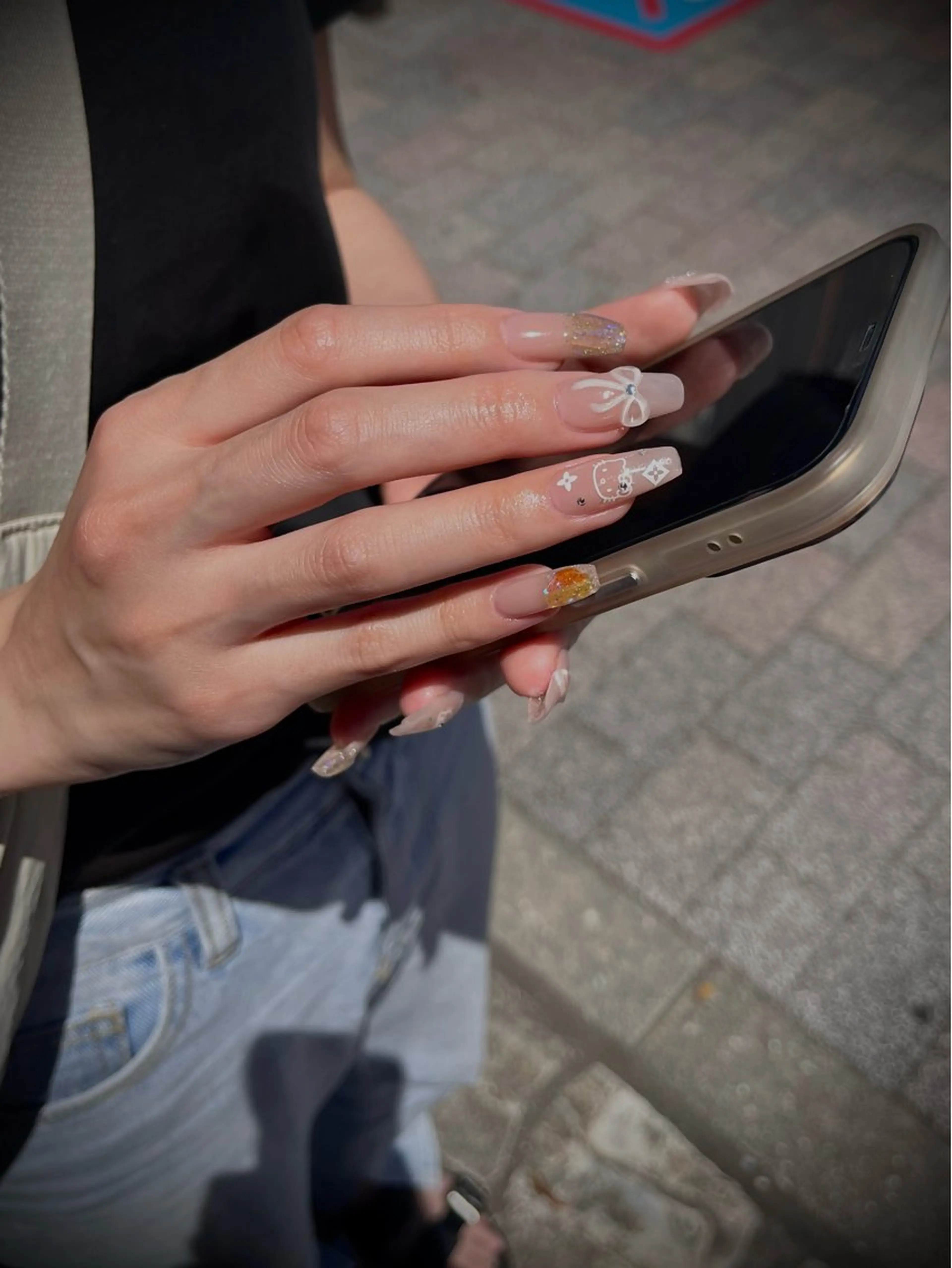 ネイル フットネイル キラキラネイル マグネットネイル ワンカラーネイル スカルプネイル nine.🦋 YUKOのネイルデザイン