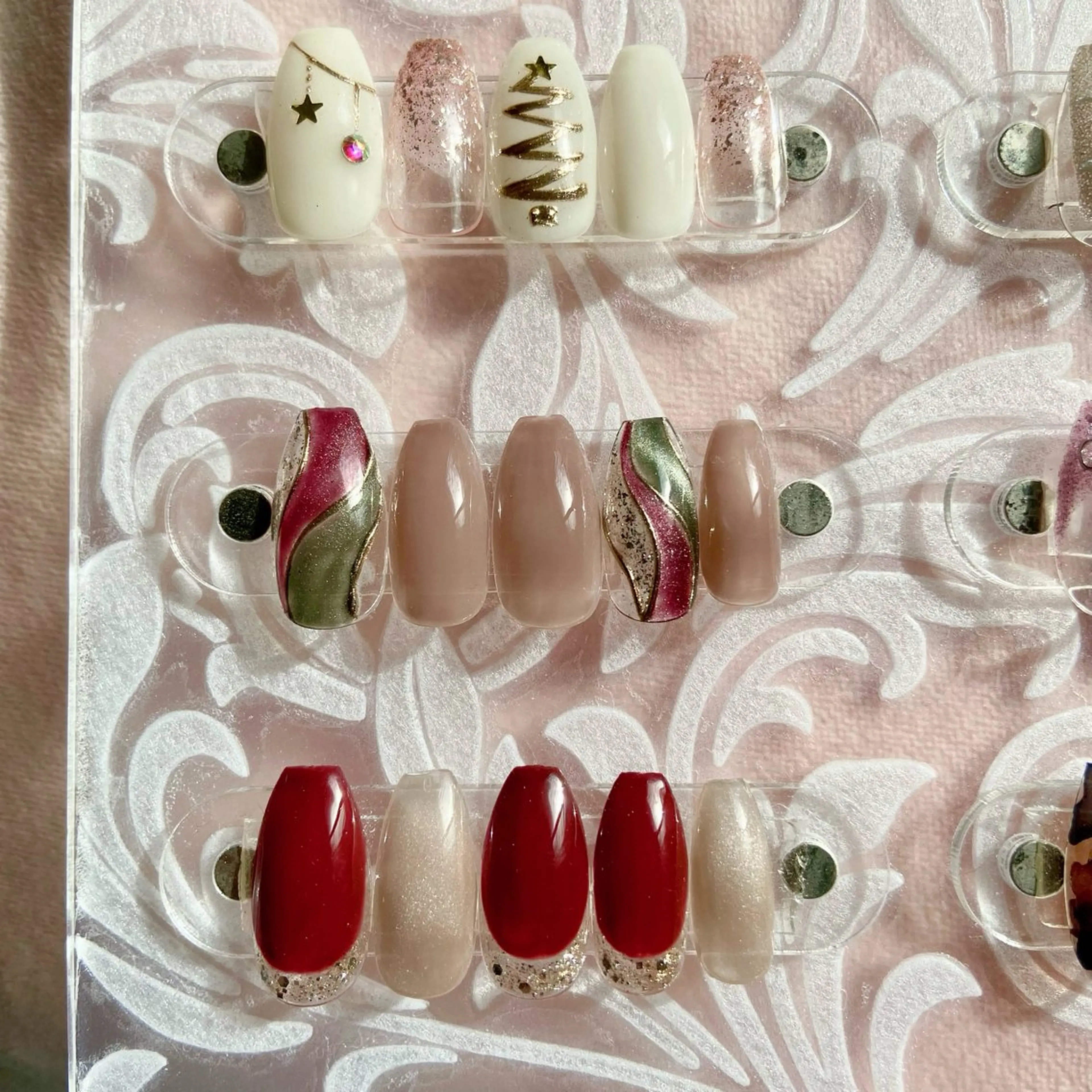 ネイル 冬ネイル ﾈｲﾙｻﾛﾝ Bellefleurのネイルデザイン