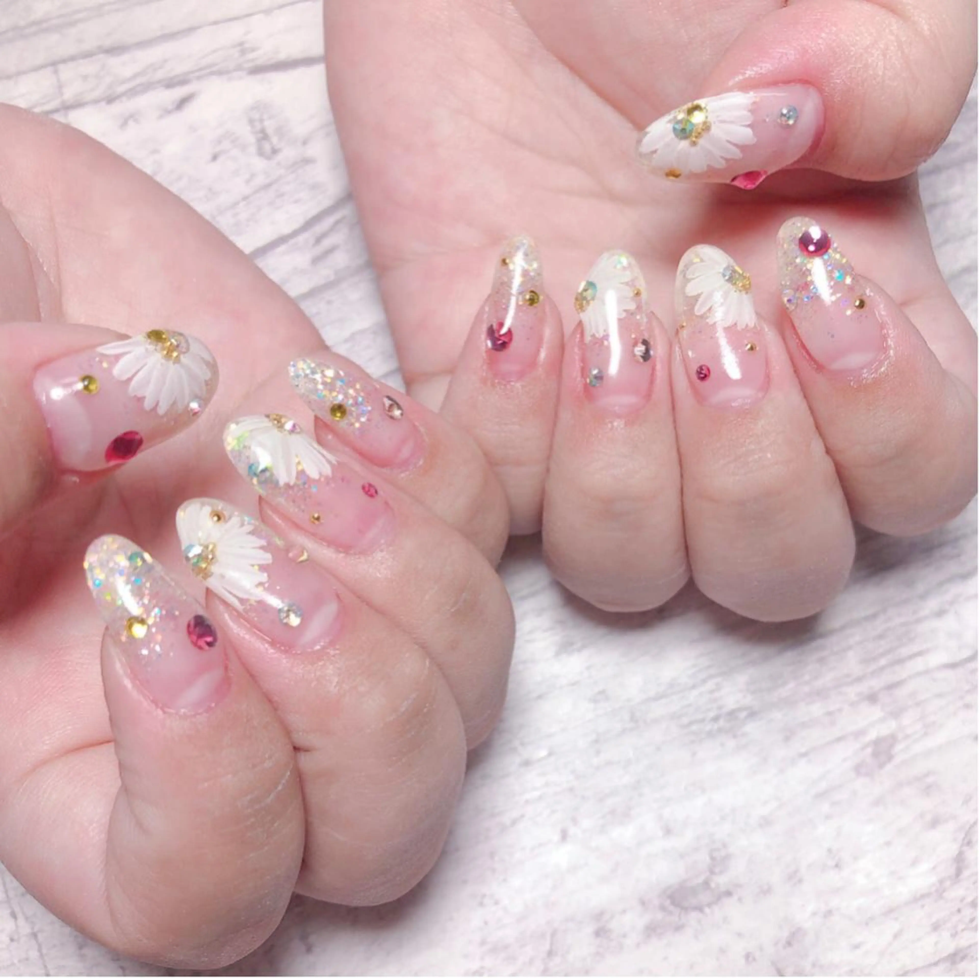 ネイル 個室ネイルサロンDolly Girl〜ドーリーガール〜所属・DollyGirl KYOKOのネイルデザイン