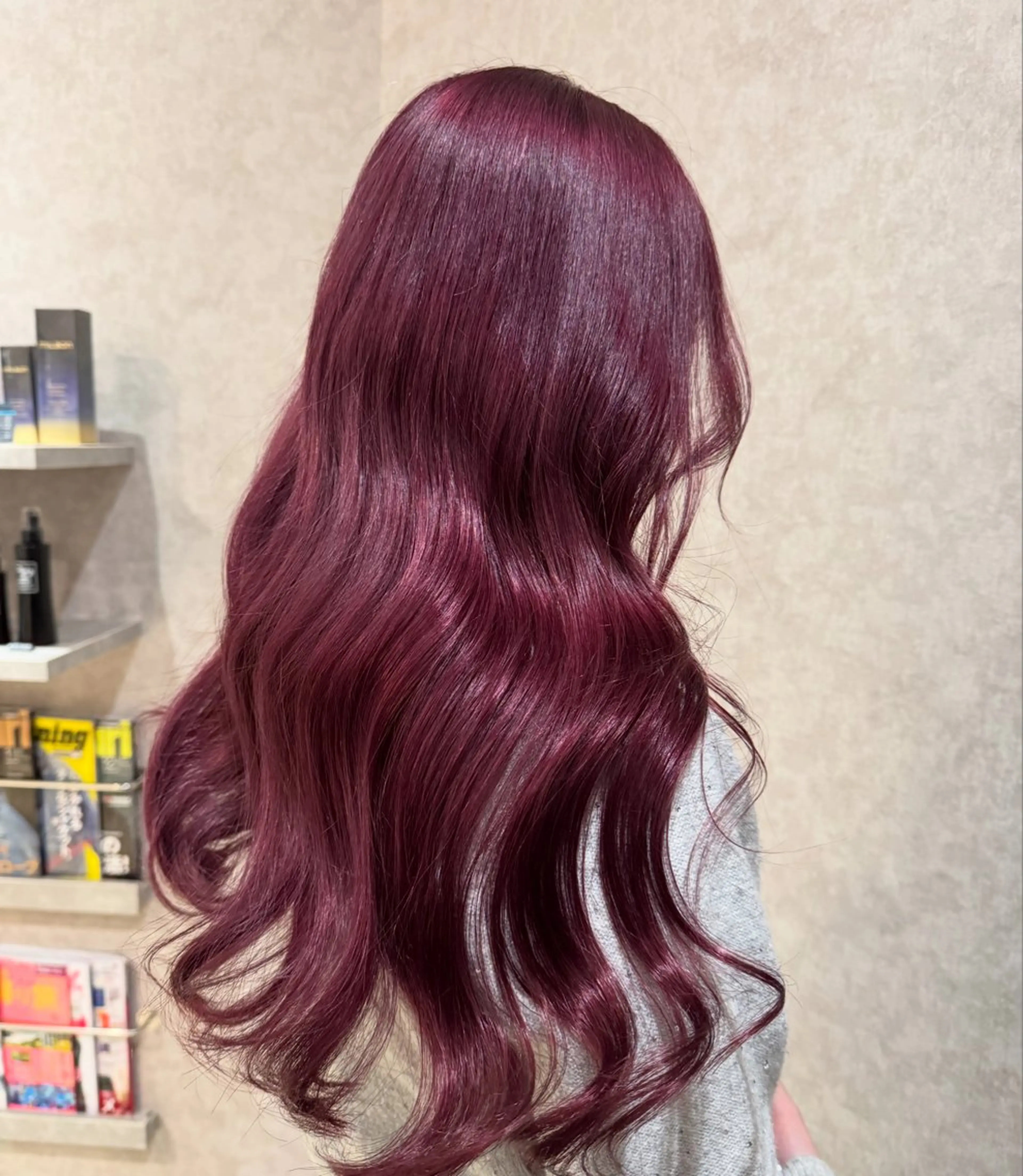 カラー ブリーチ ピンクカラー ヘアカラー Rio/ヘアセット/ ハイトーンカラーのヘアスタイル