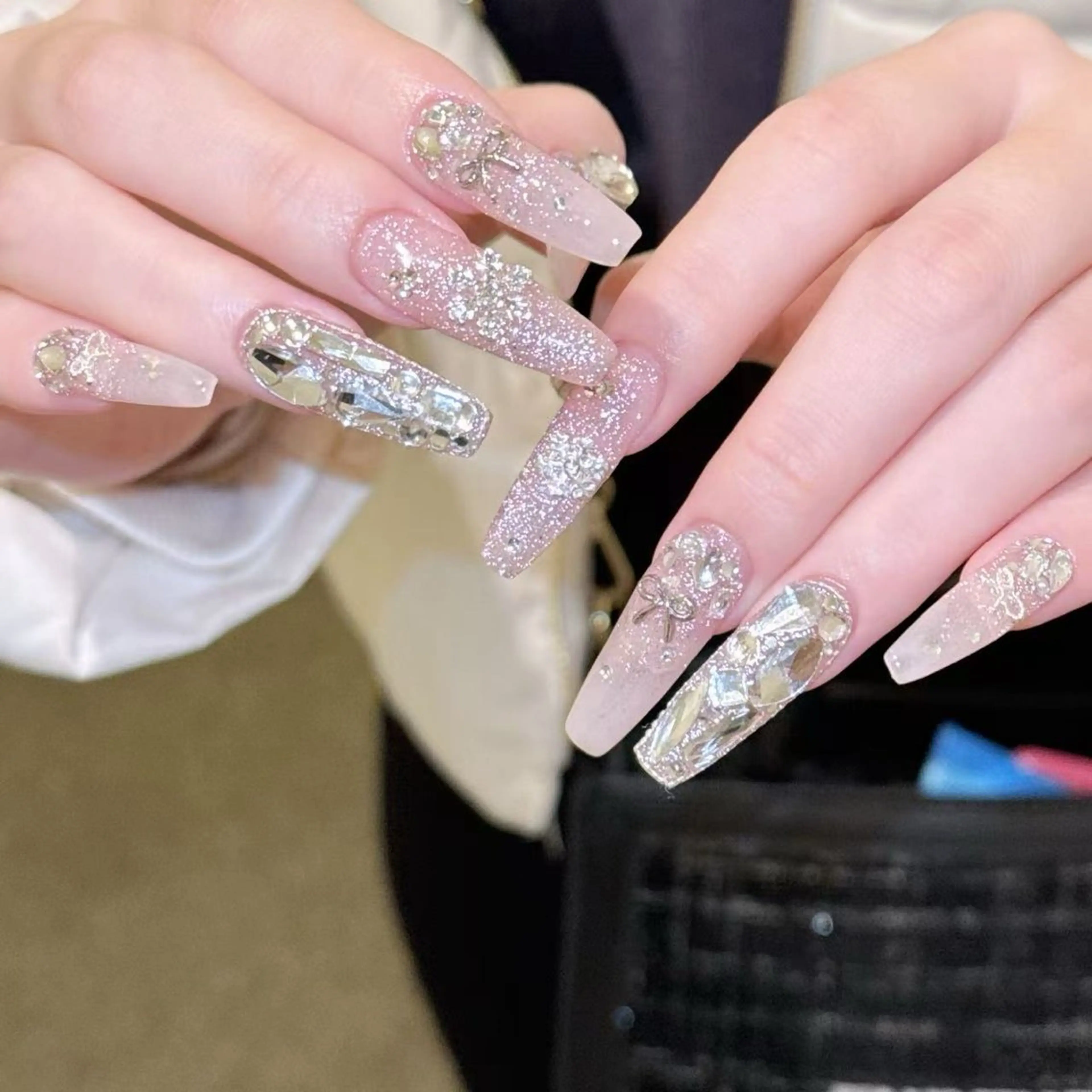 ネイル Glow Nail スカルプ専門店のネイルデザイン