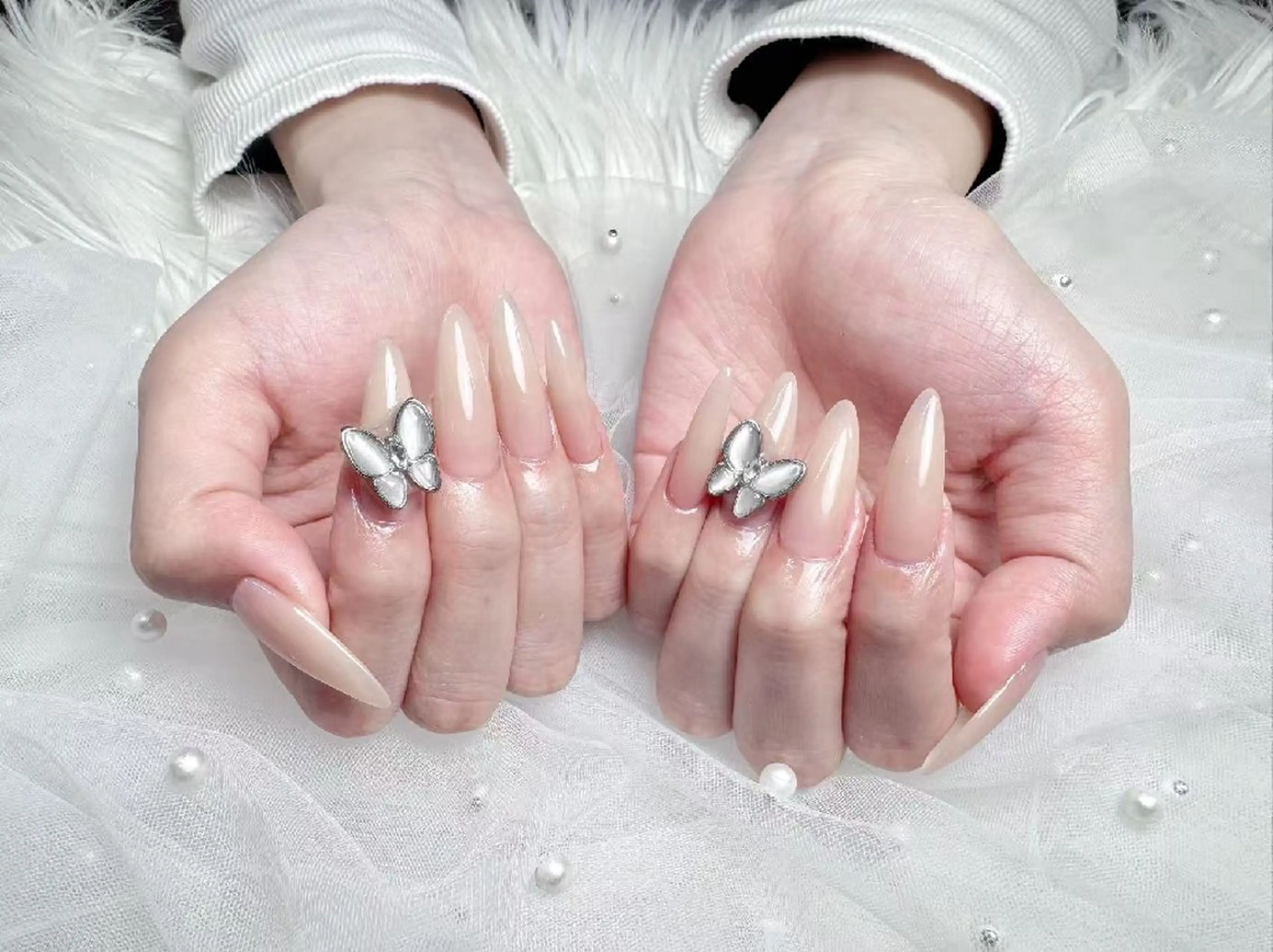 ネイル ENsalon AKIRAのネイルデザイン