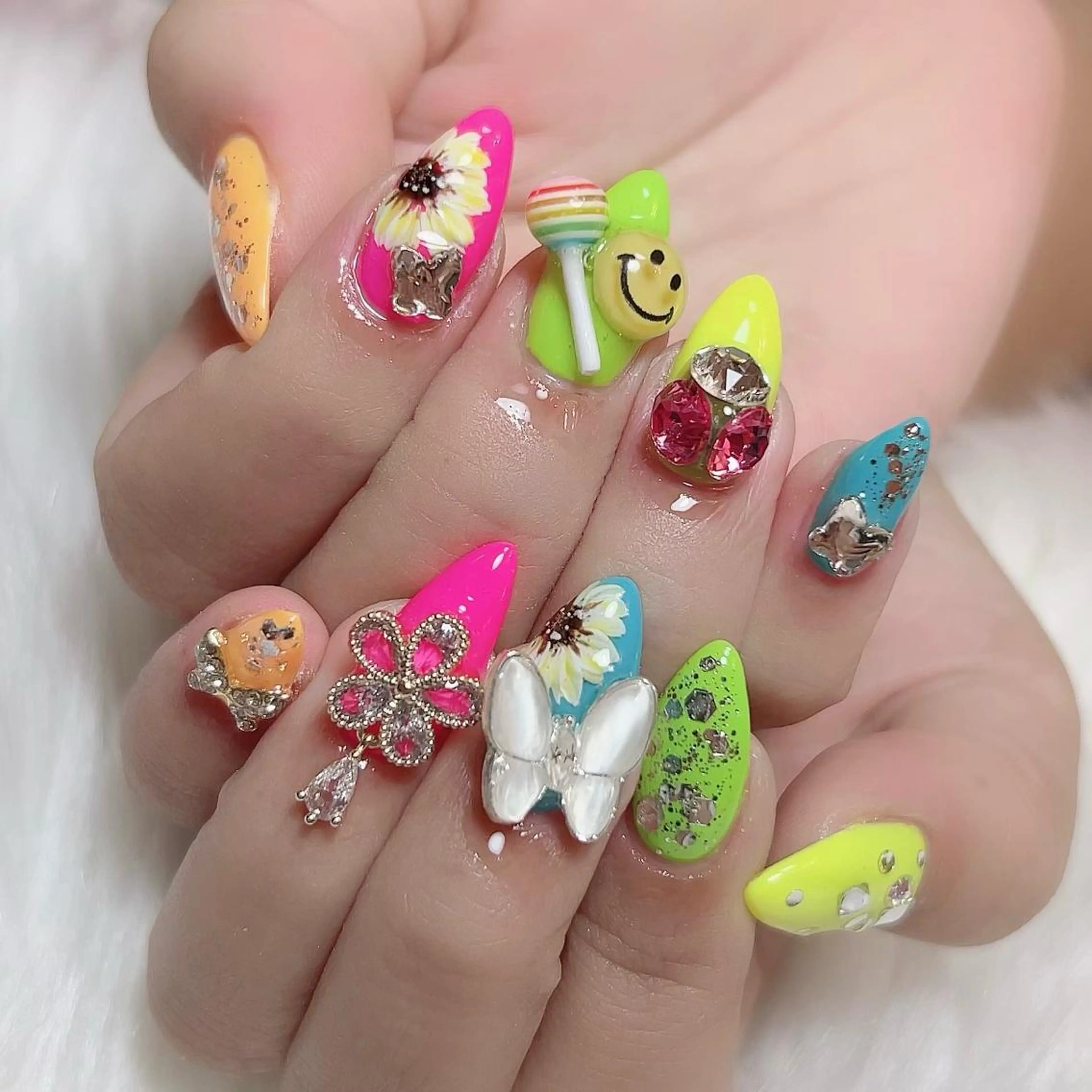 ネイル ハンドネイル Private Nail Salon　EM所属・Nail salon EM（エム）千葉のネイルデザイン