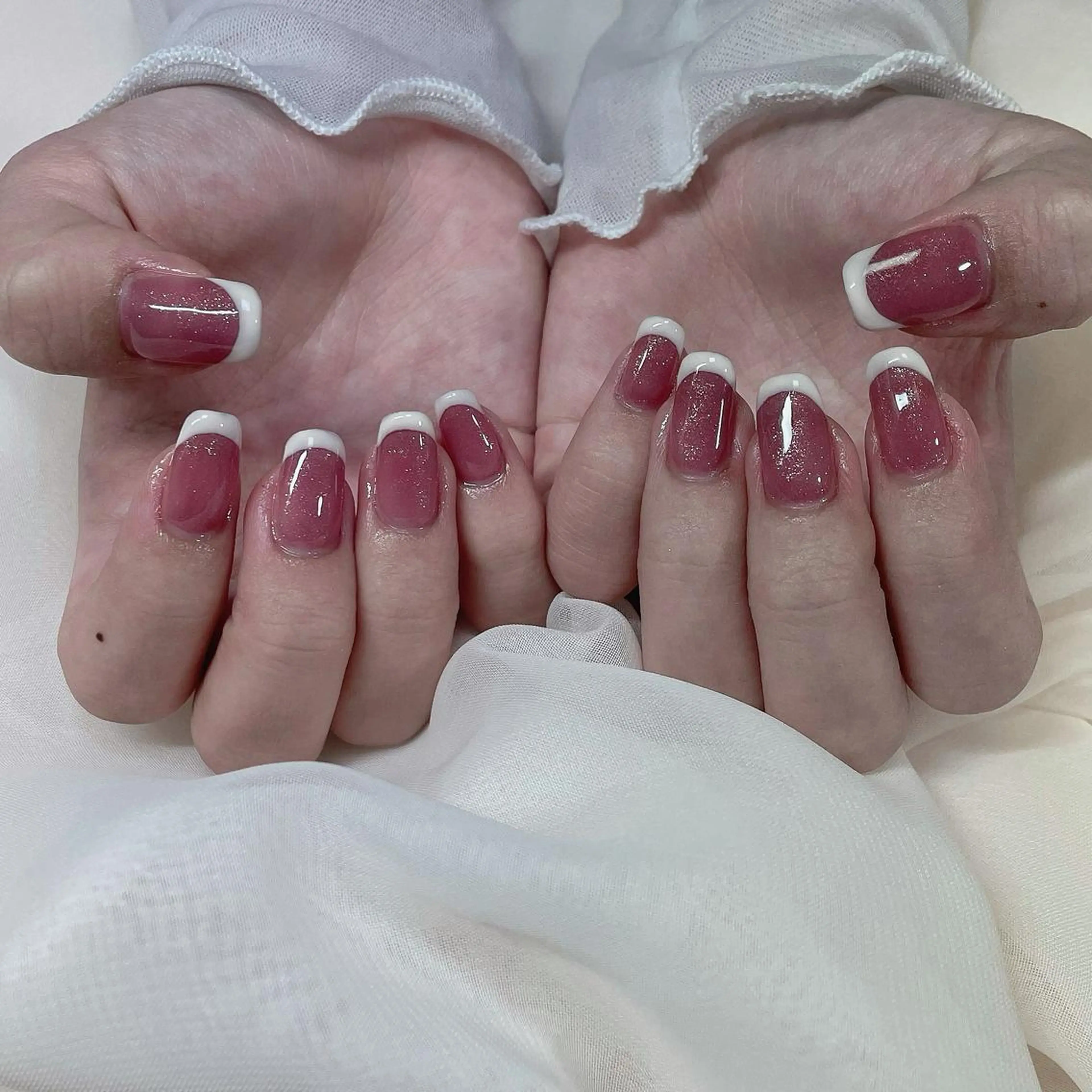 カラー ヘアアレンジ ネイル マツエク・マツパ フレンチネイル 𓂃🦢Aurora Swan🌙𓂃のネイルデザイン