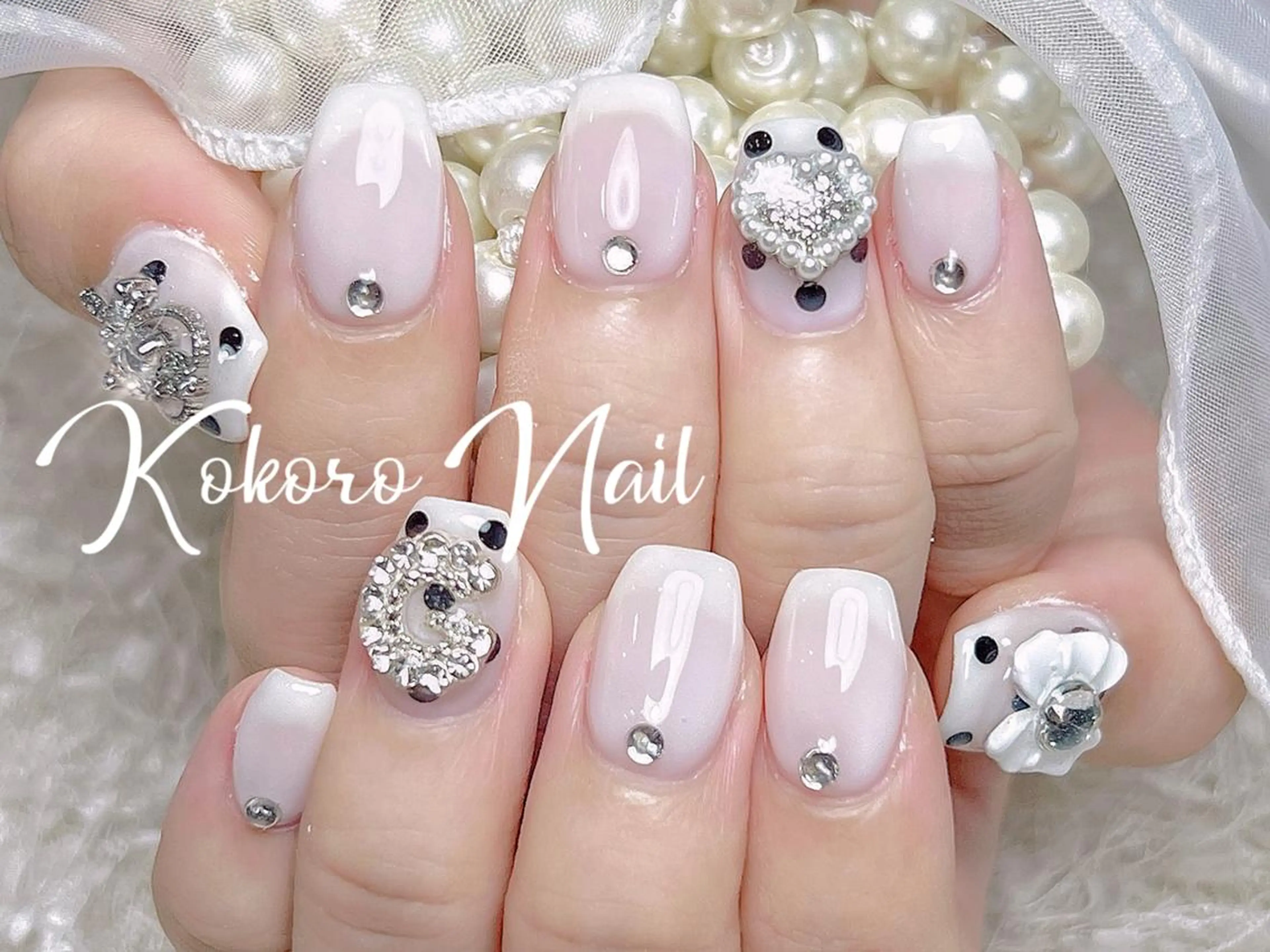 ネイル Hawchumi 💅のネイルデザイン