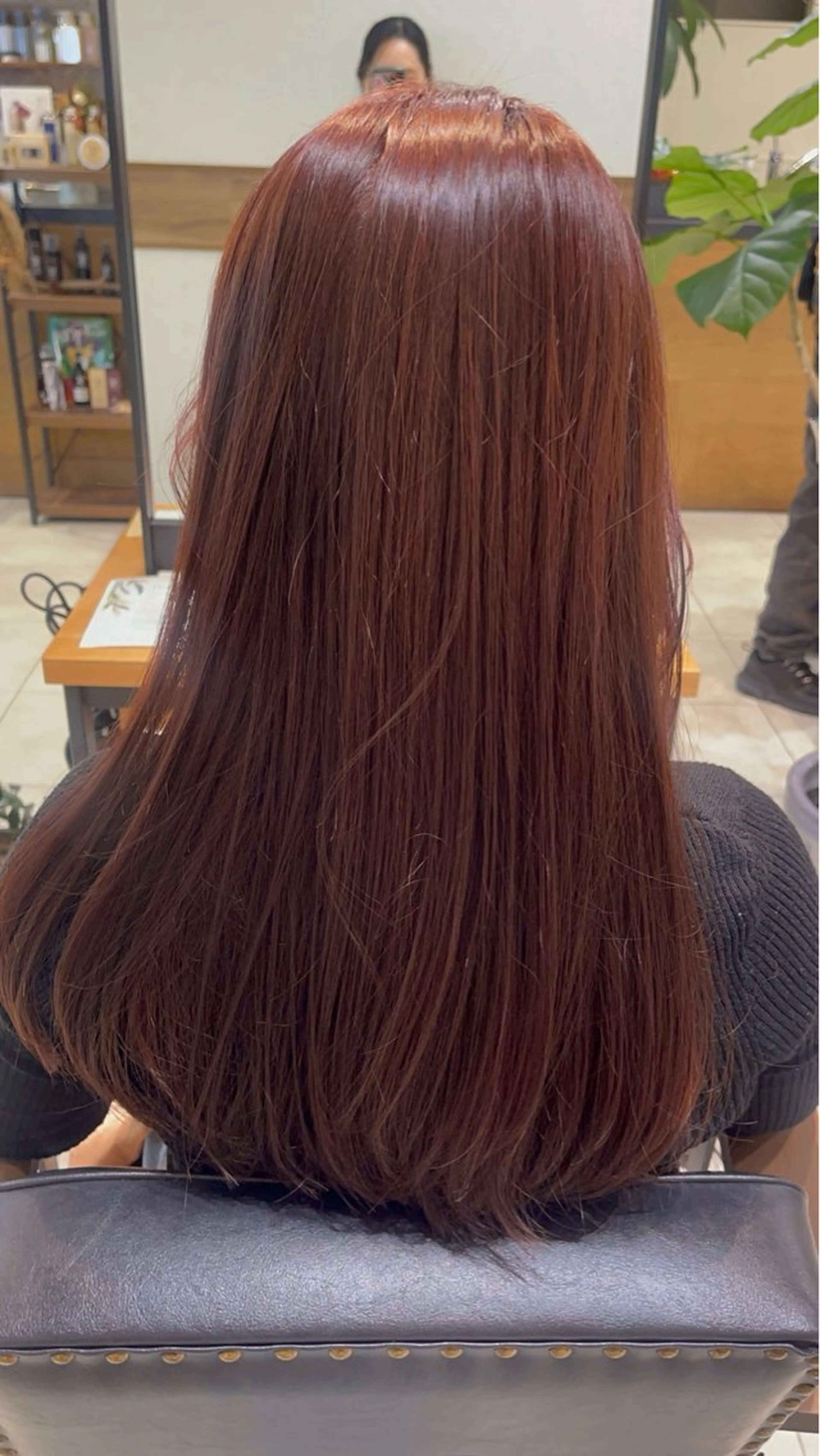 セミロング 縮毛矯正・髪質改善・ ストレート🌻ゆいのヘアスタイル