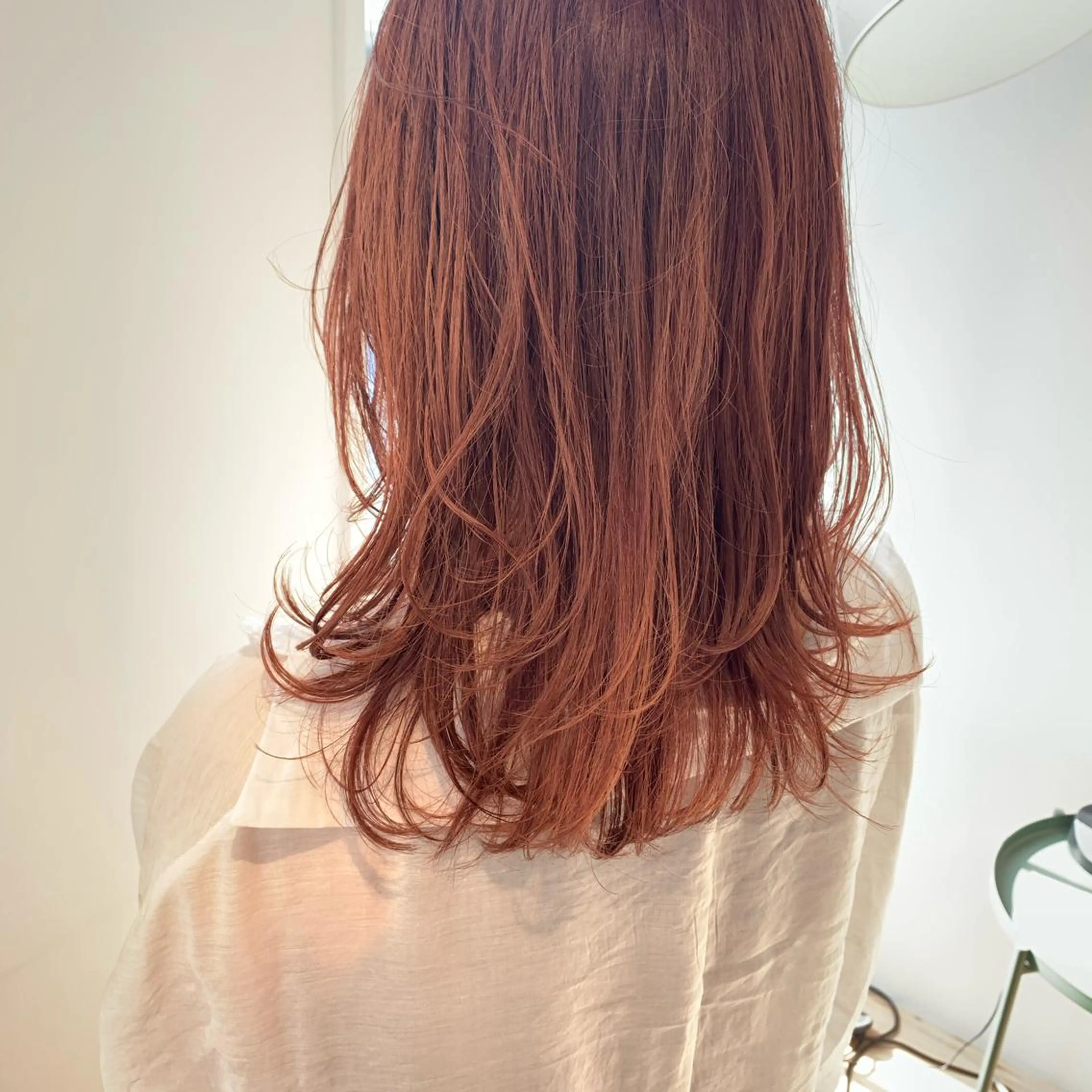 ミディアム カラー オレンジ レイヤーカット ボブ/暖色/デザイン KOYUKI⛄️のヘアスタイル