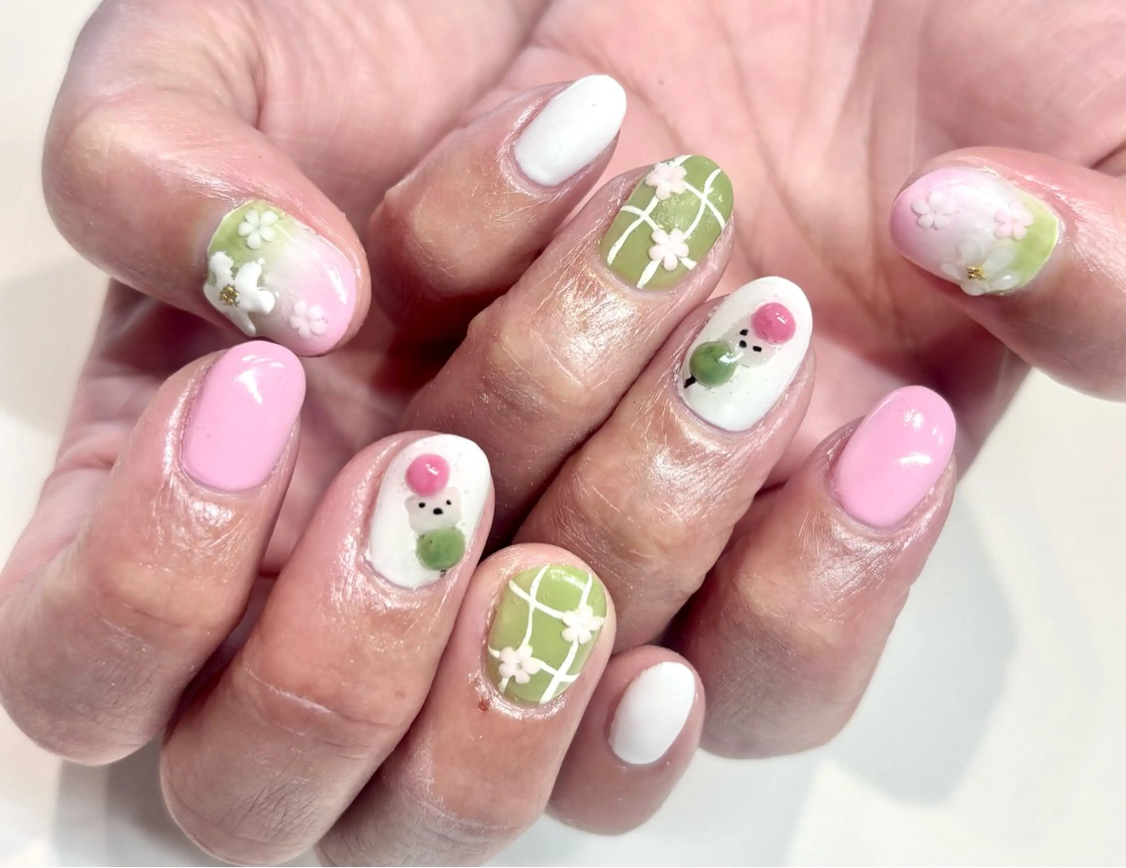 ネイル ハンドネイル CECIL beauty labo所属・田中 梨奈のネイルデザイン