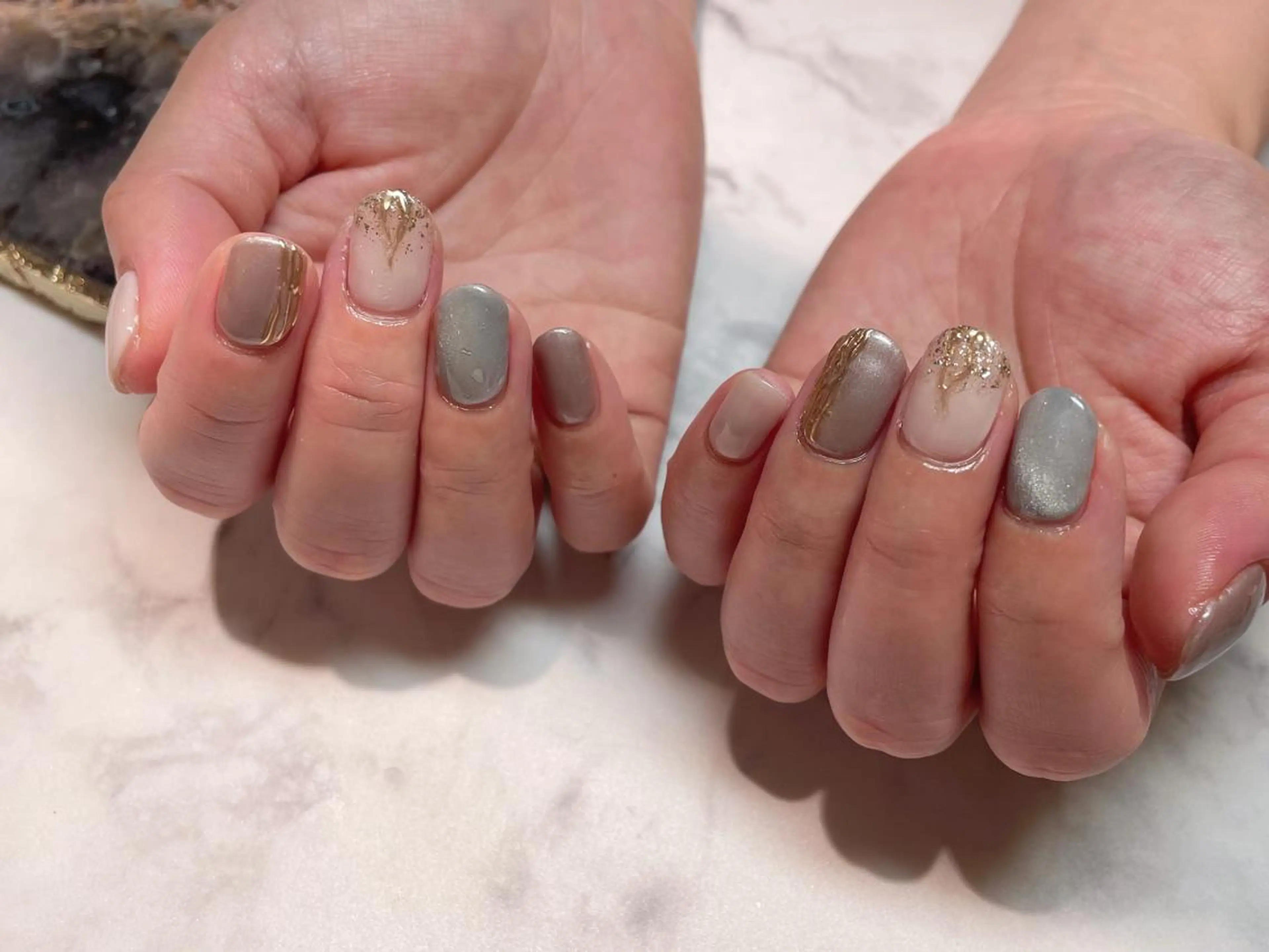 ネイル ジェルネイル キラキラネイル マグネットネイル ミラーネイル ハンドネイル Aing nail所属・Aing nail 澤瀬のネイルデザイン