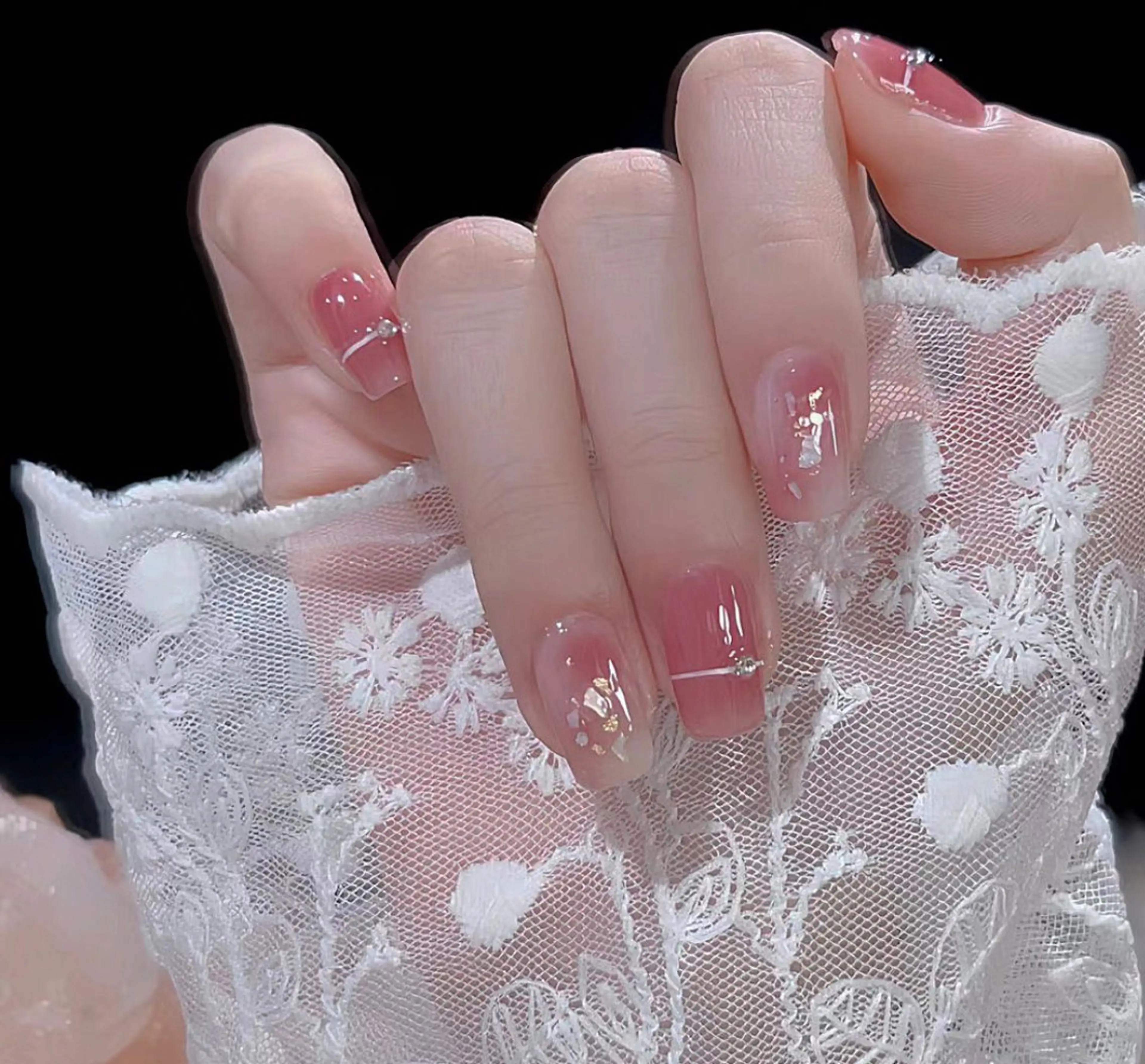ネイル Glow Nail スカルプ専門店のネイルデザイン