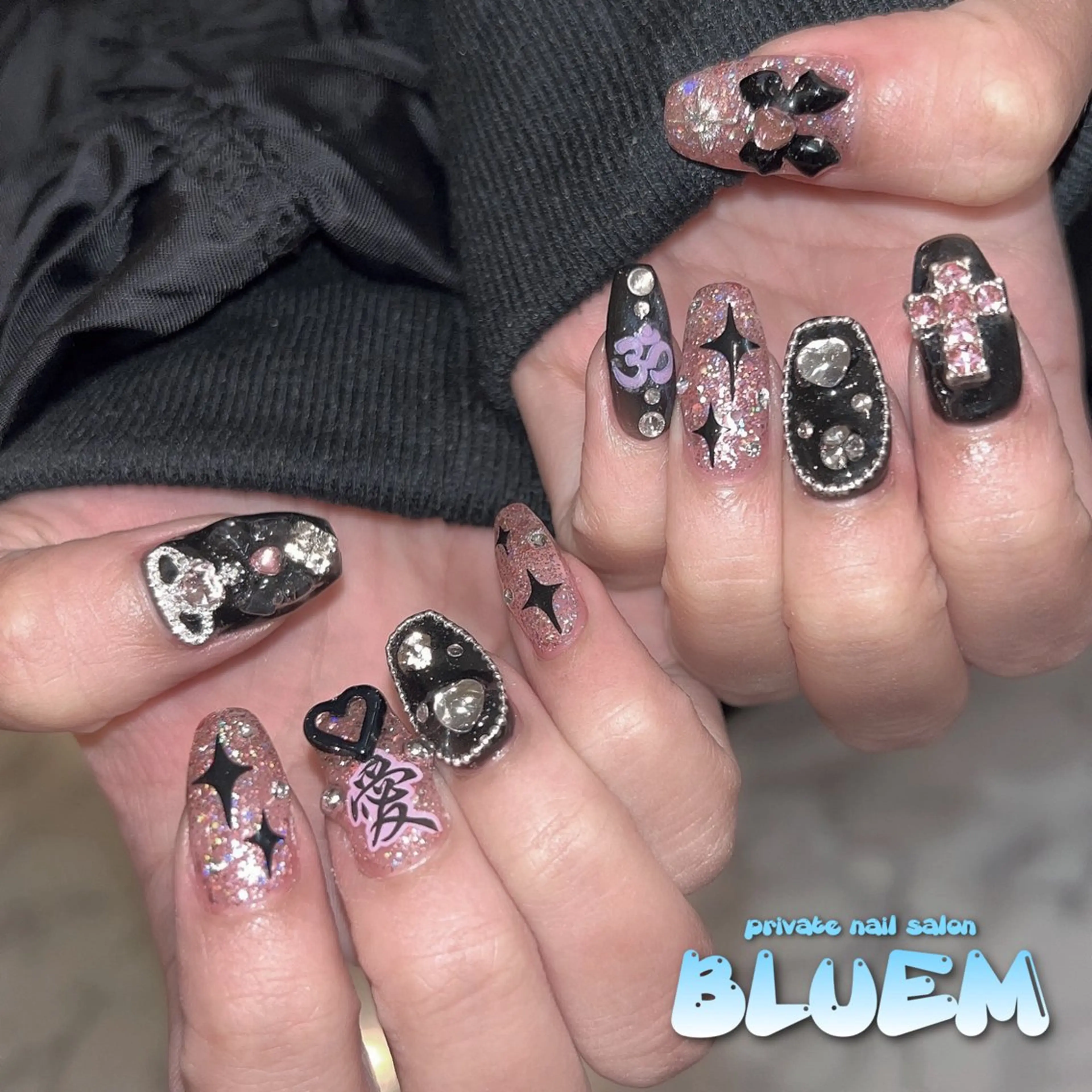 ネイル ハンドネイル BLUEM なな🐶のネイルデザイン