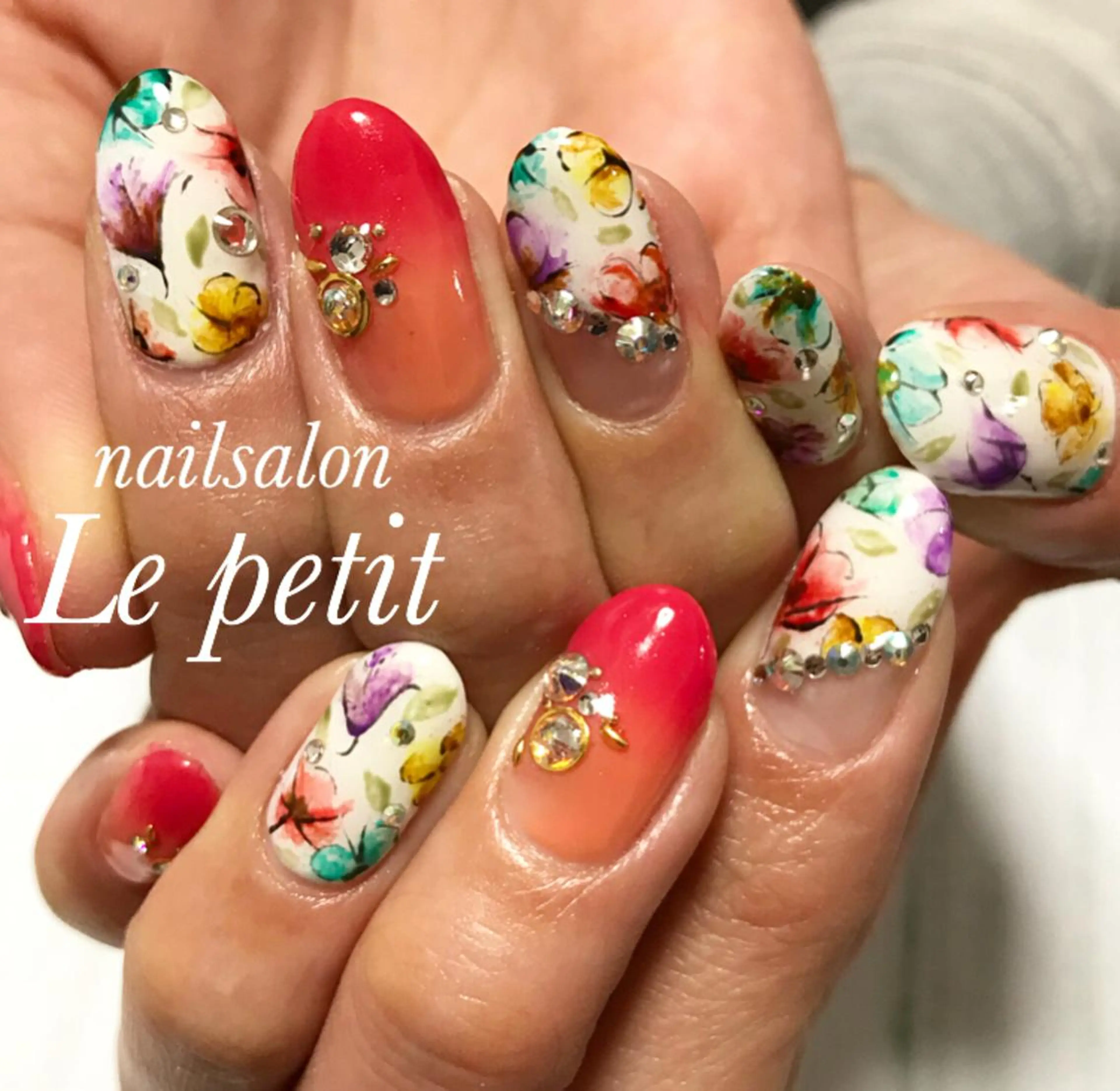 ネイル 石野 広佳のネイルデザイン