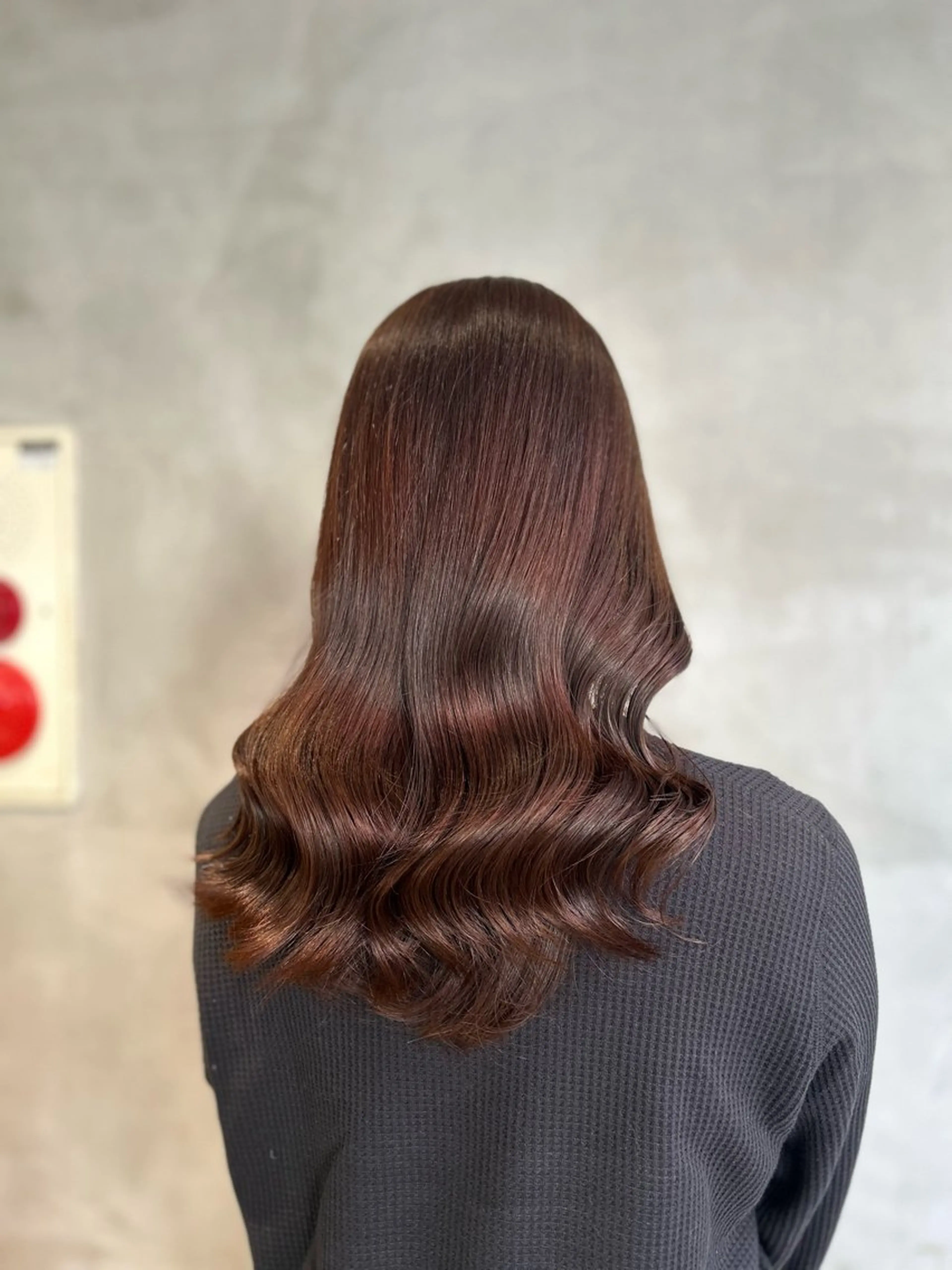 セミロング カラー 馬場 菜乃夏のヘアスタイル