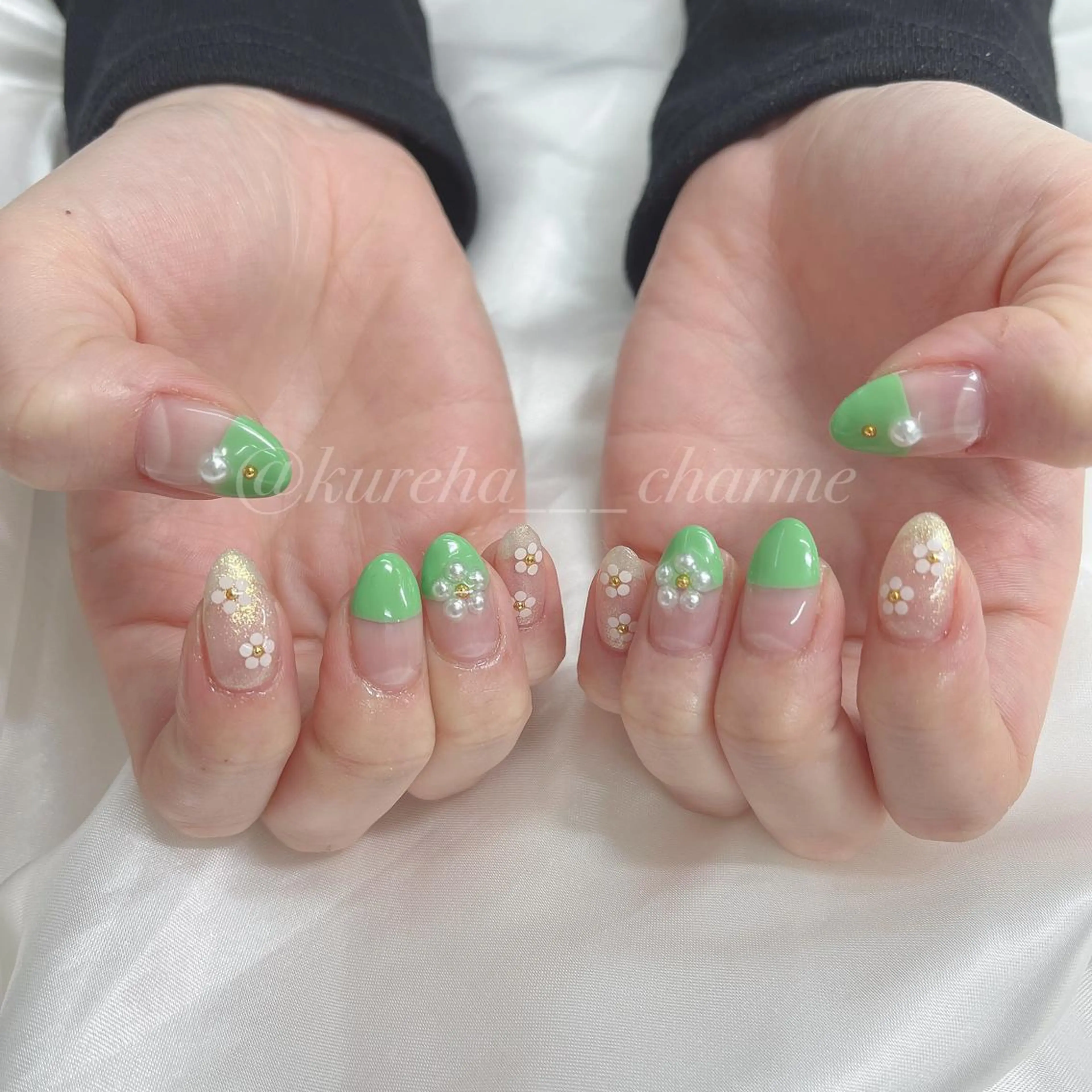 ネイル Charme所属・堀越 紅葉のネイルデザイン