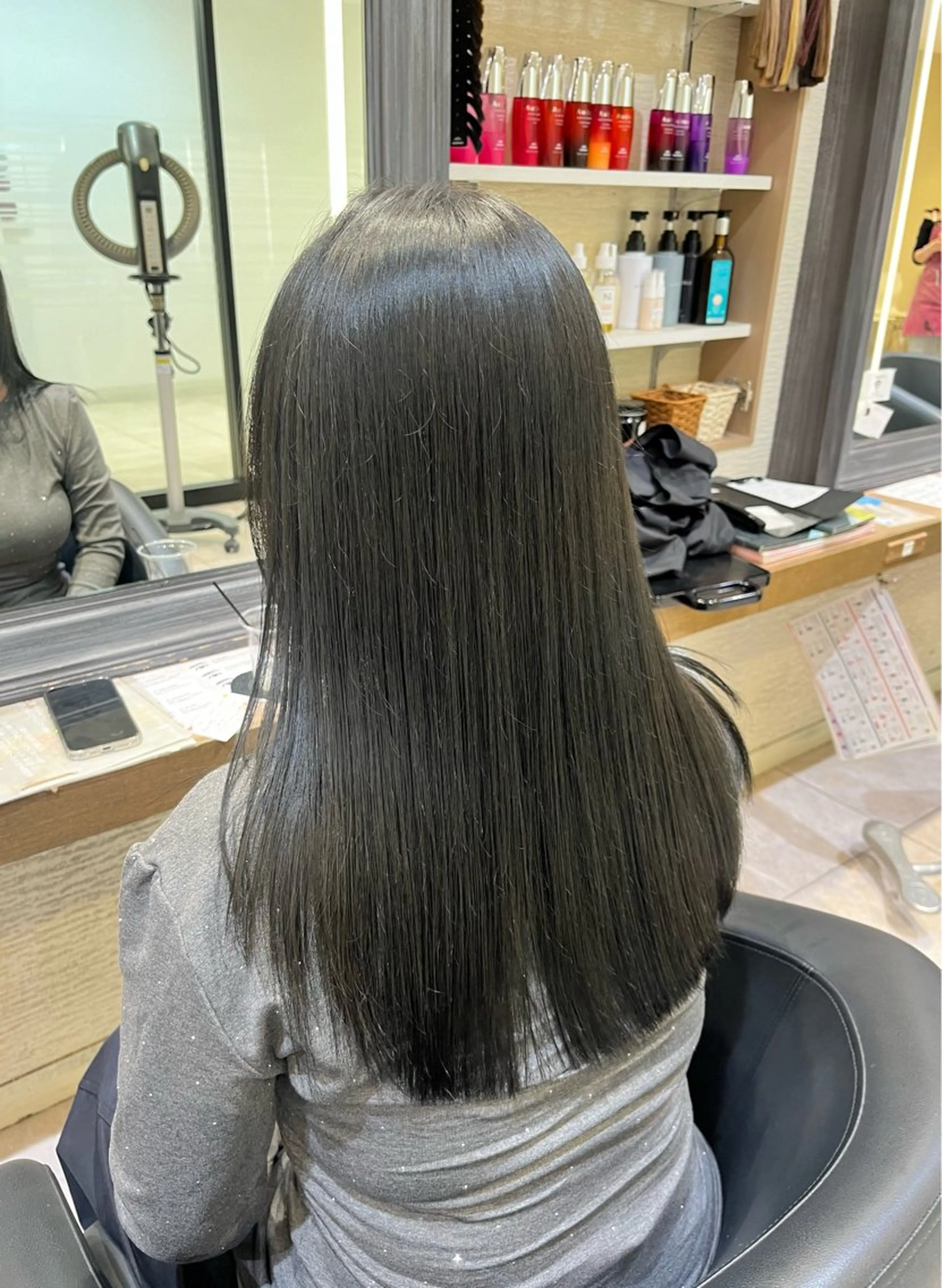 カラー ヘアカラー トリートメント ハイトーン／アレンジ 🩵NANAMIのヘアスタイル