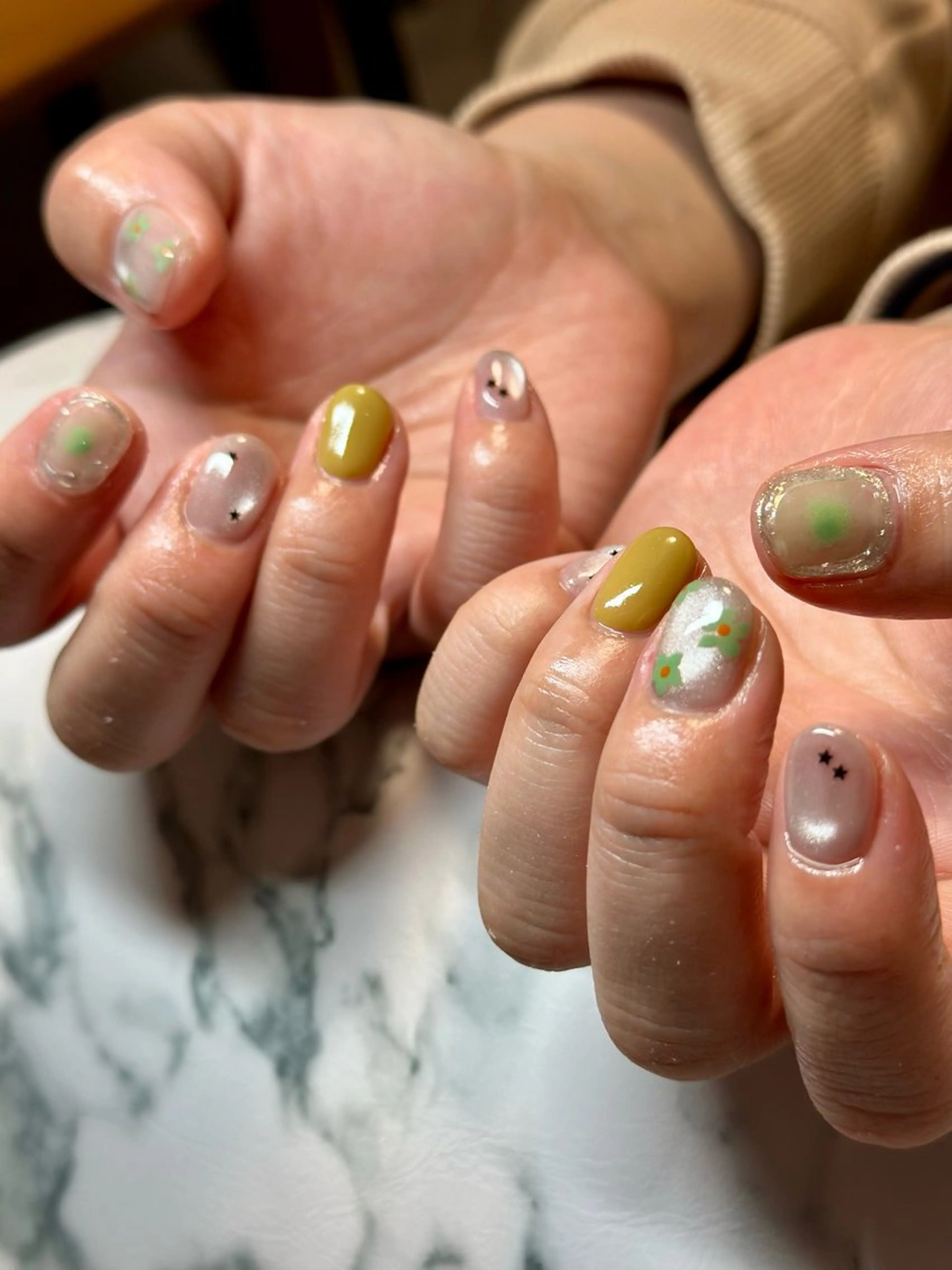 ネイル ハンドネイル 越猪 未来のネイルデザイン