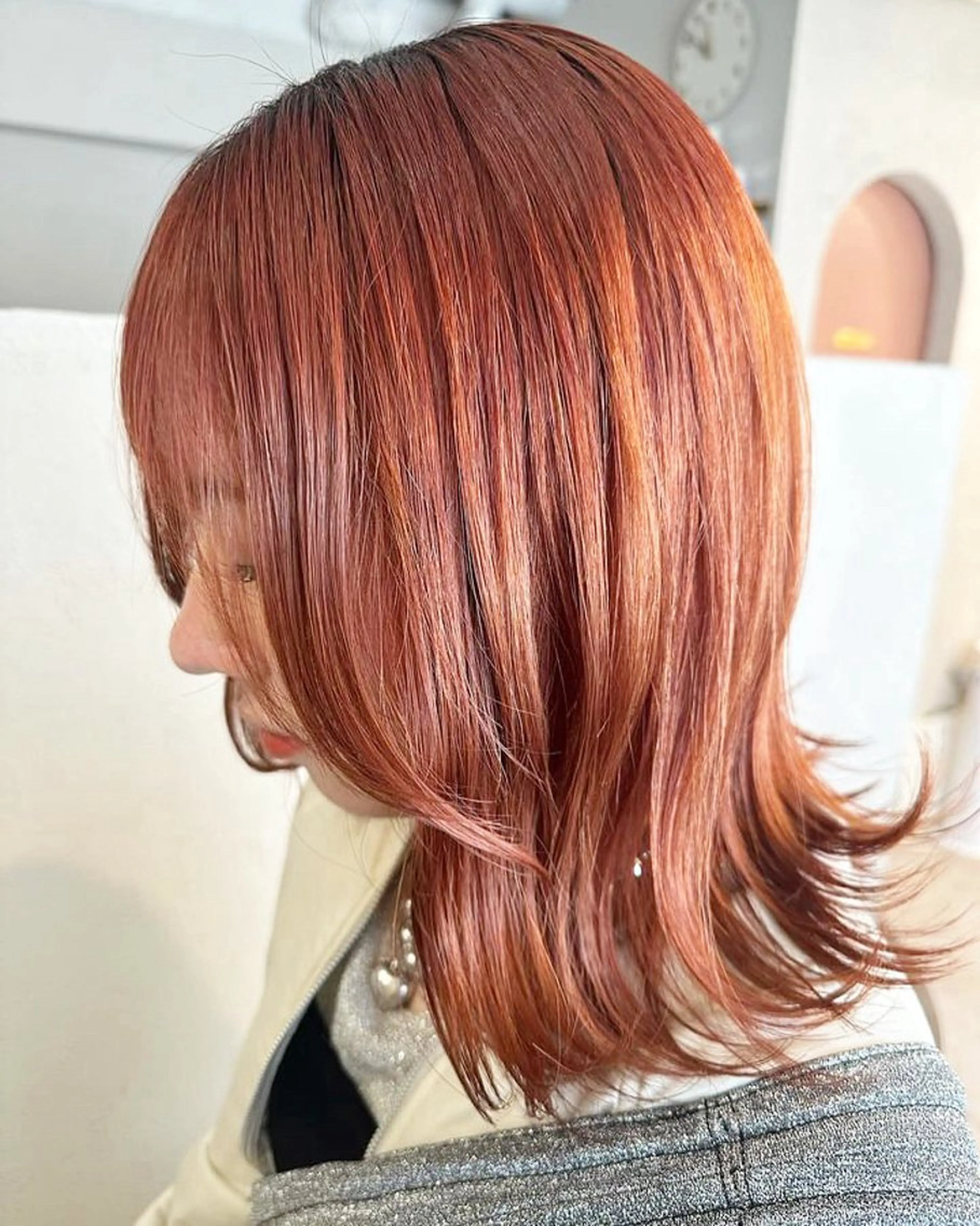 ミディアム 佐々木 雪菜のヘアスタイル