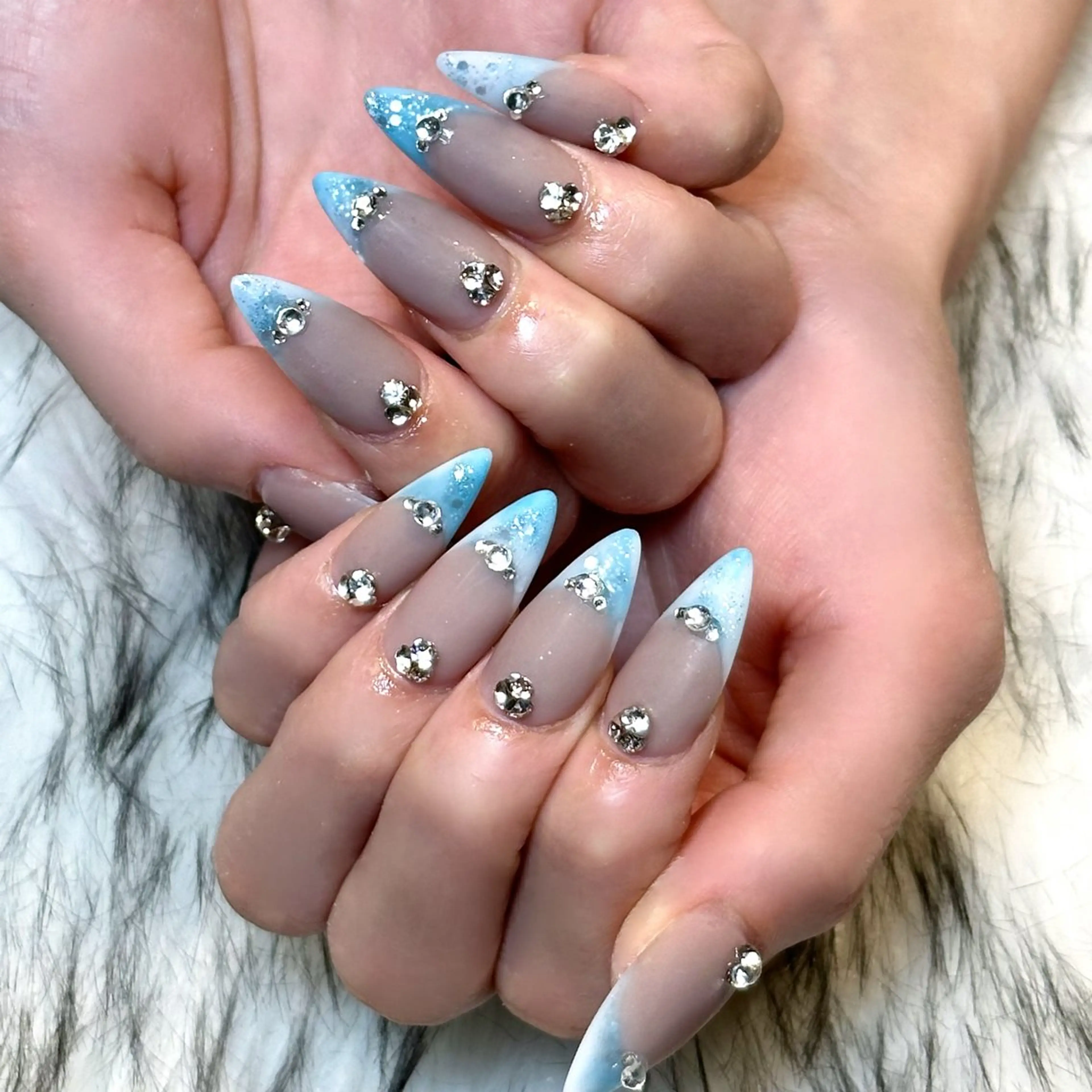 ネイル nail salon  DIA所属・出羽 奈津季のネイルデザイン