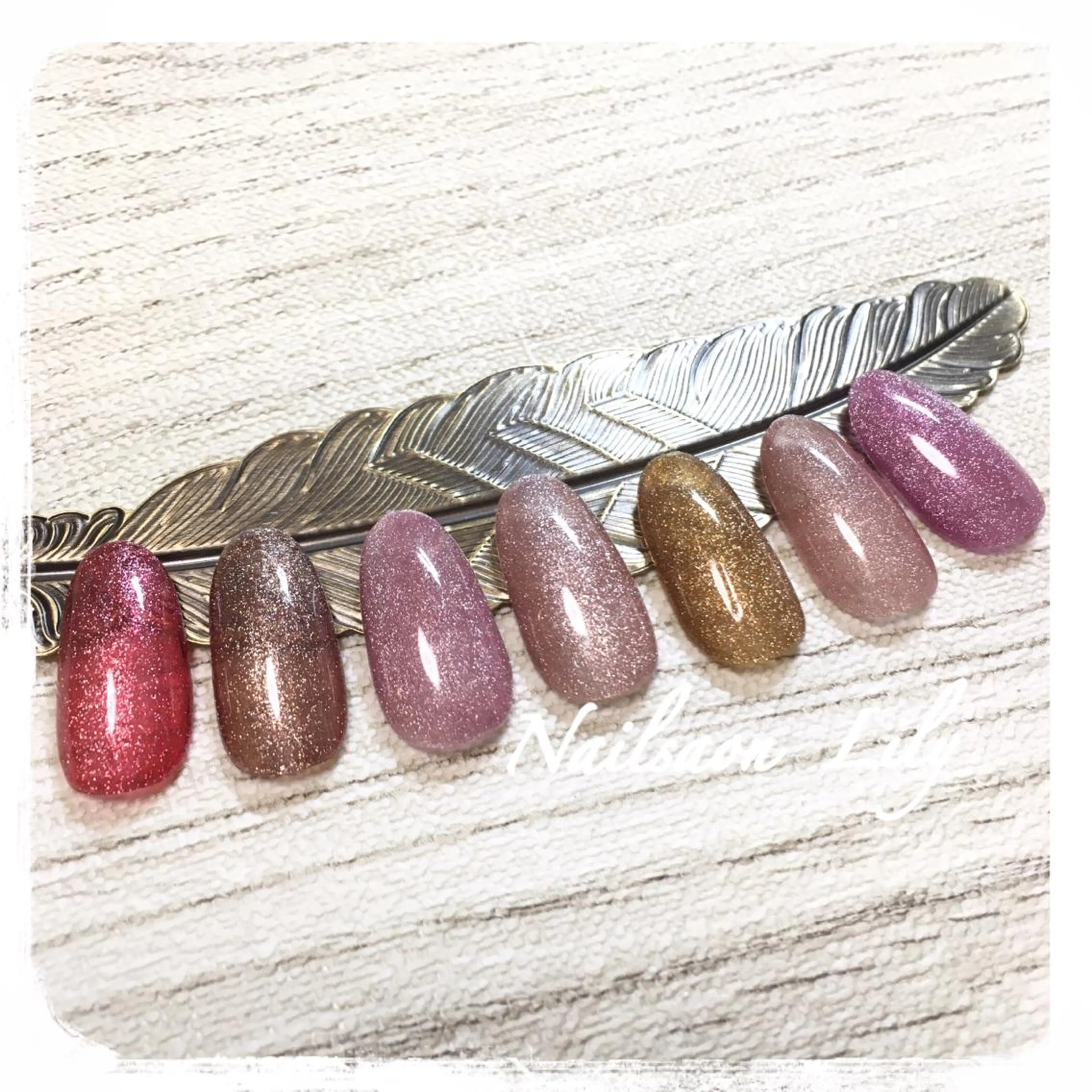 ネイル マグネットネイル Nailsalon Lilyのネイルデザイン