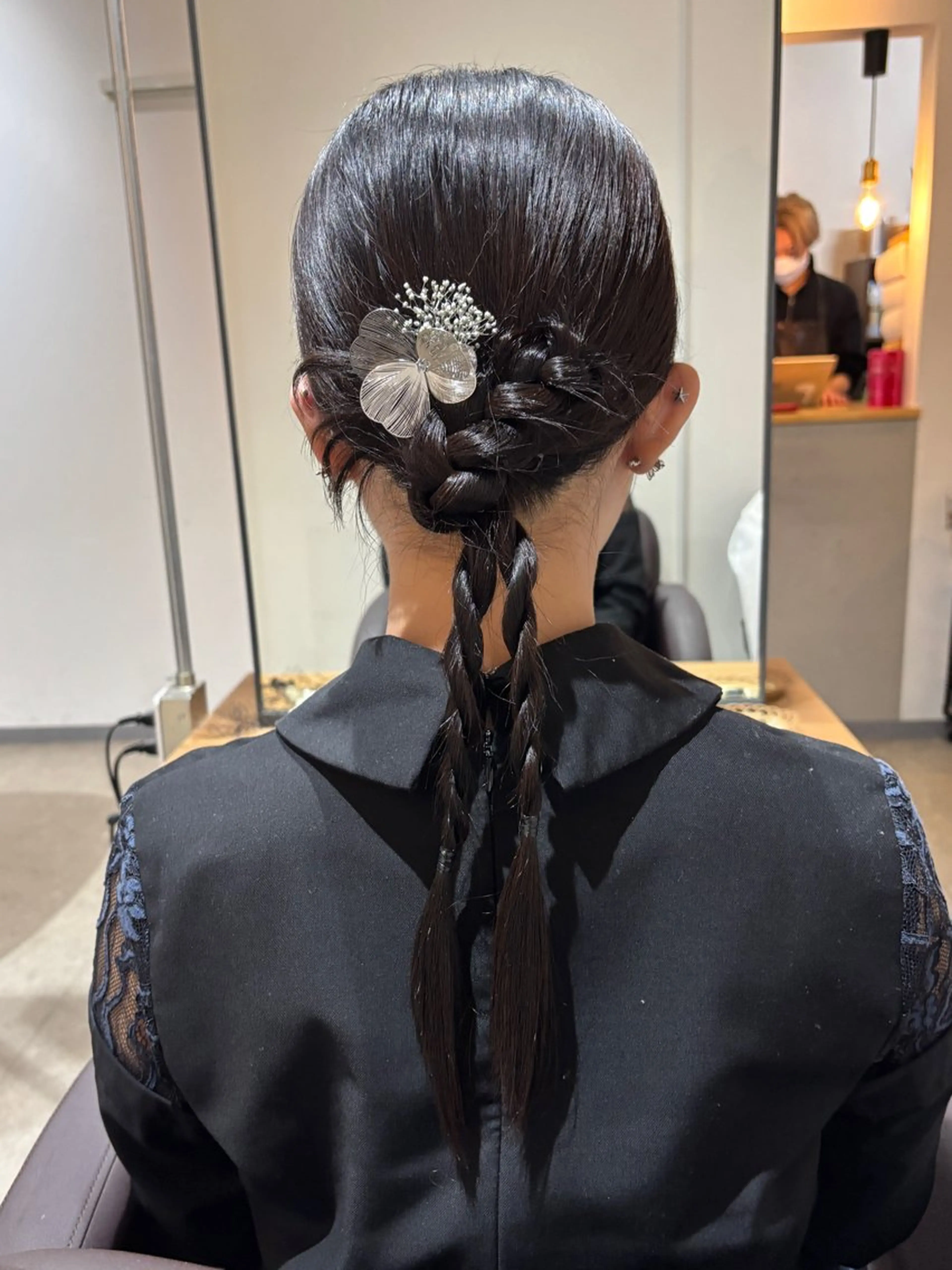 ヘアアレンジ ボブ ブリーチカラー🤍 髪質改善🌟のヘアスタイル