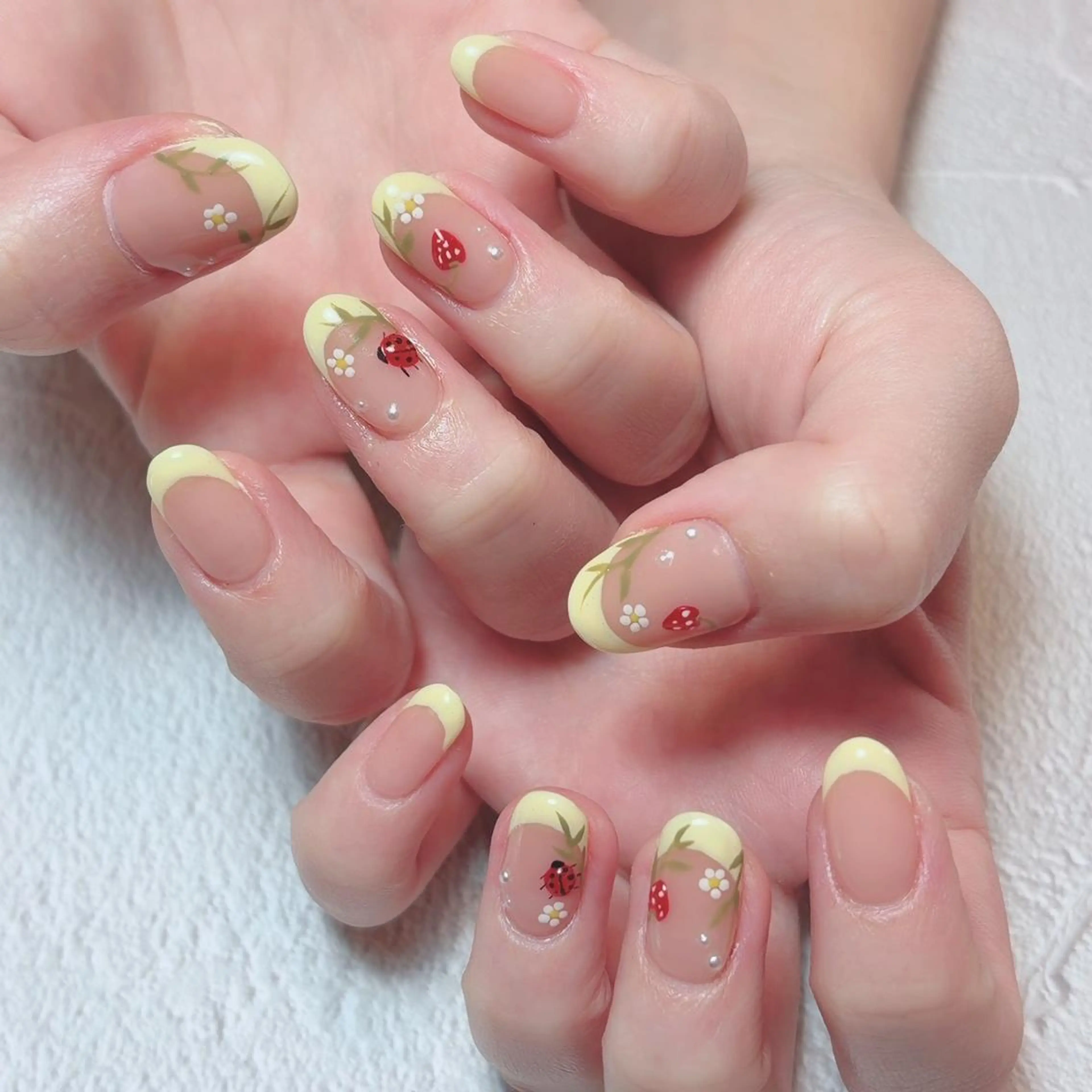 ネイル ハンドネイル 🩵Yun nail Salon 🩵のネイルデザイン