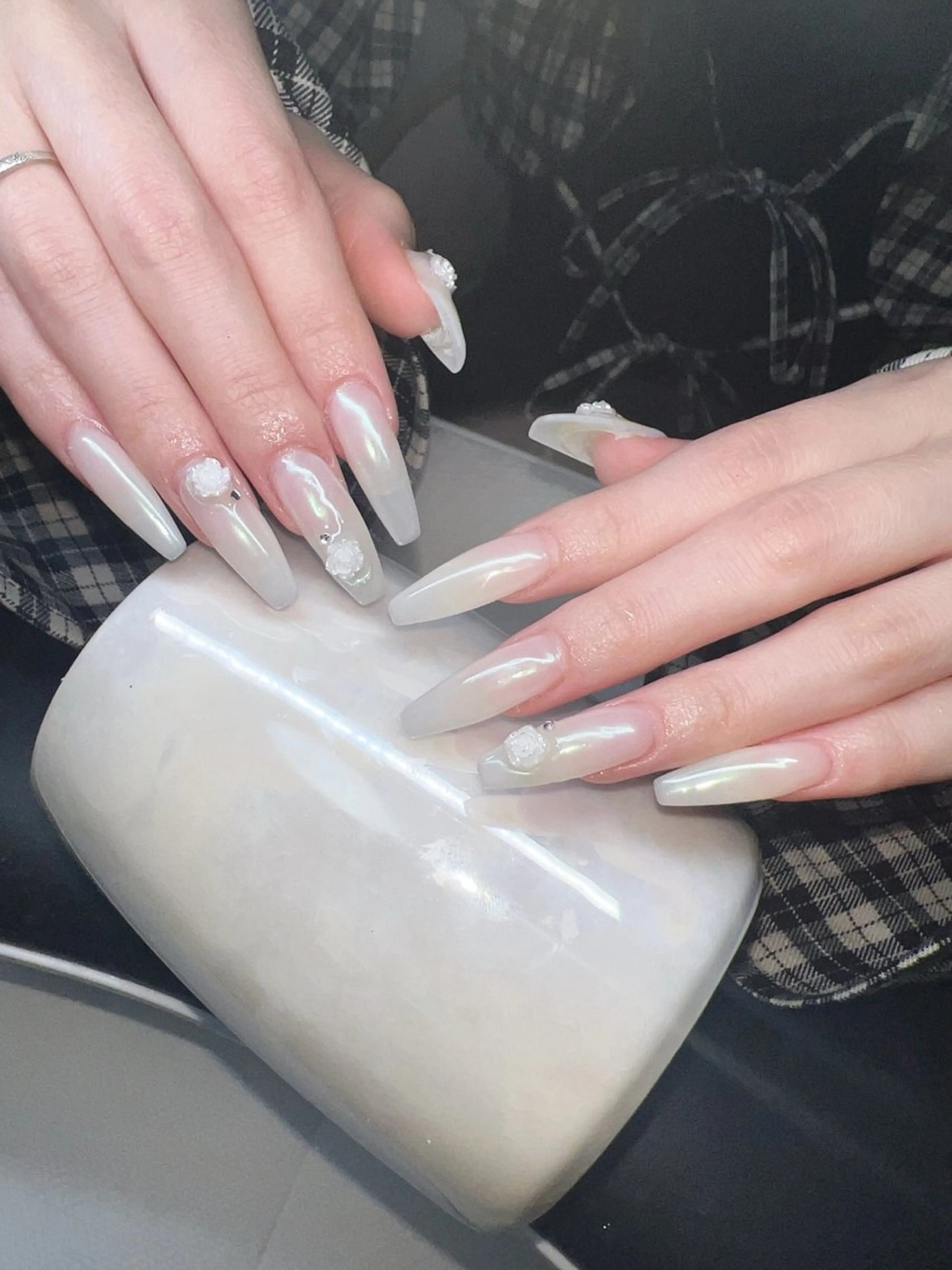 ネイル Lee Nailsのネイルデザイン