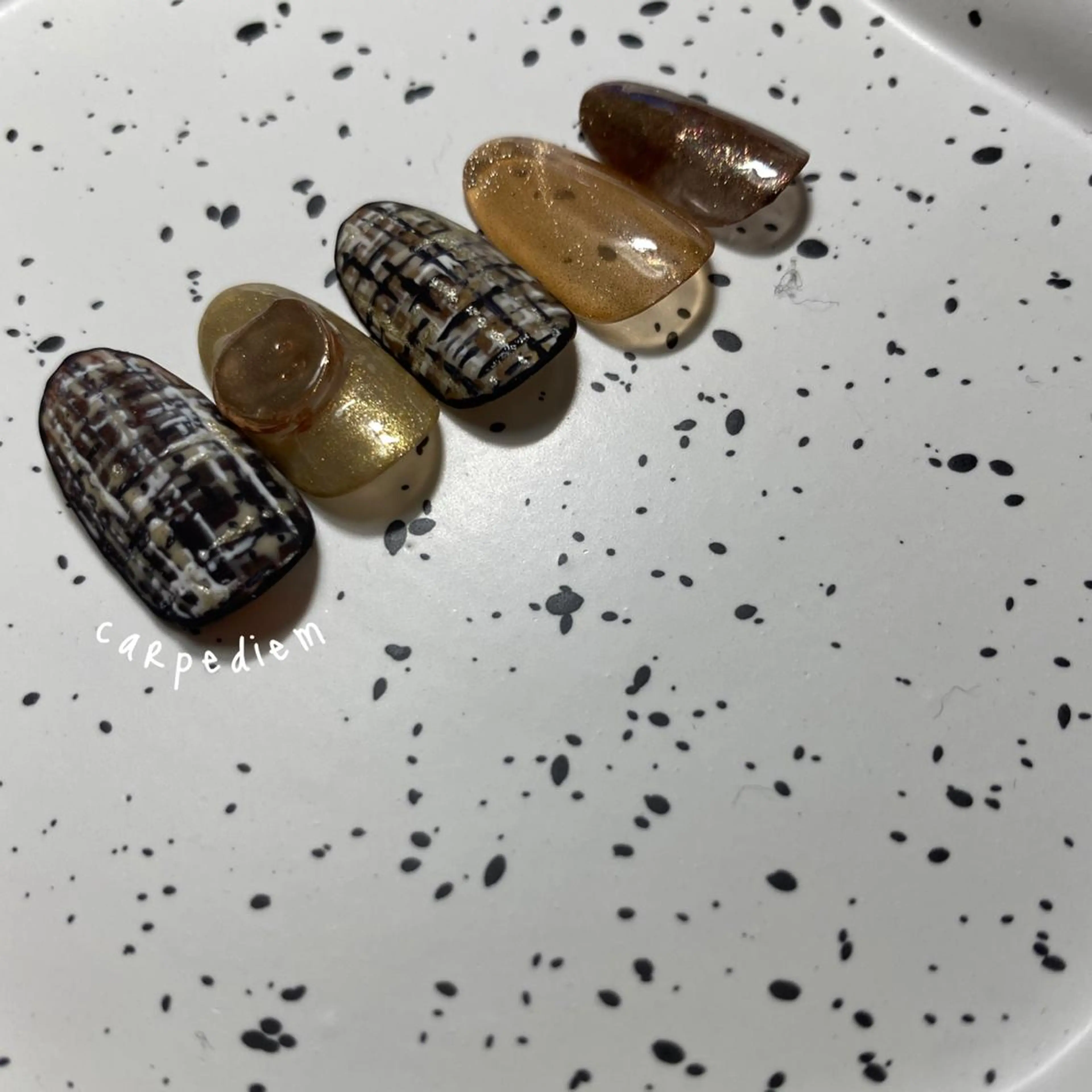 ネイル 城東区ネイルサロン carpediemのネイルデザイン