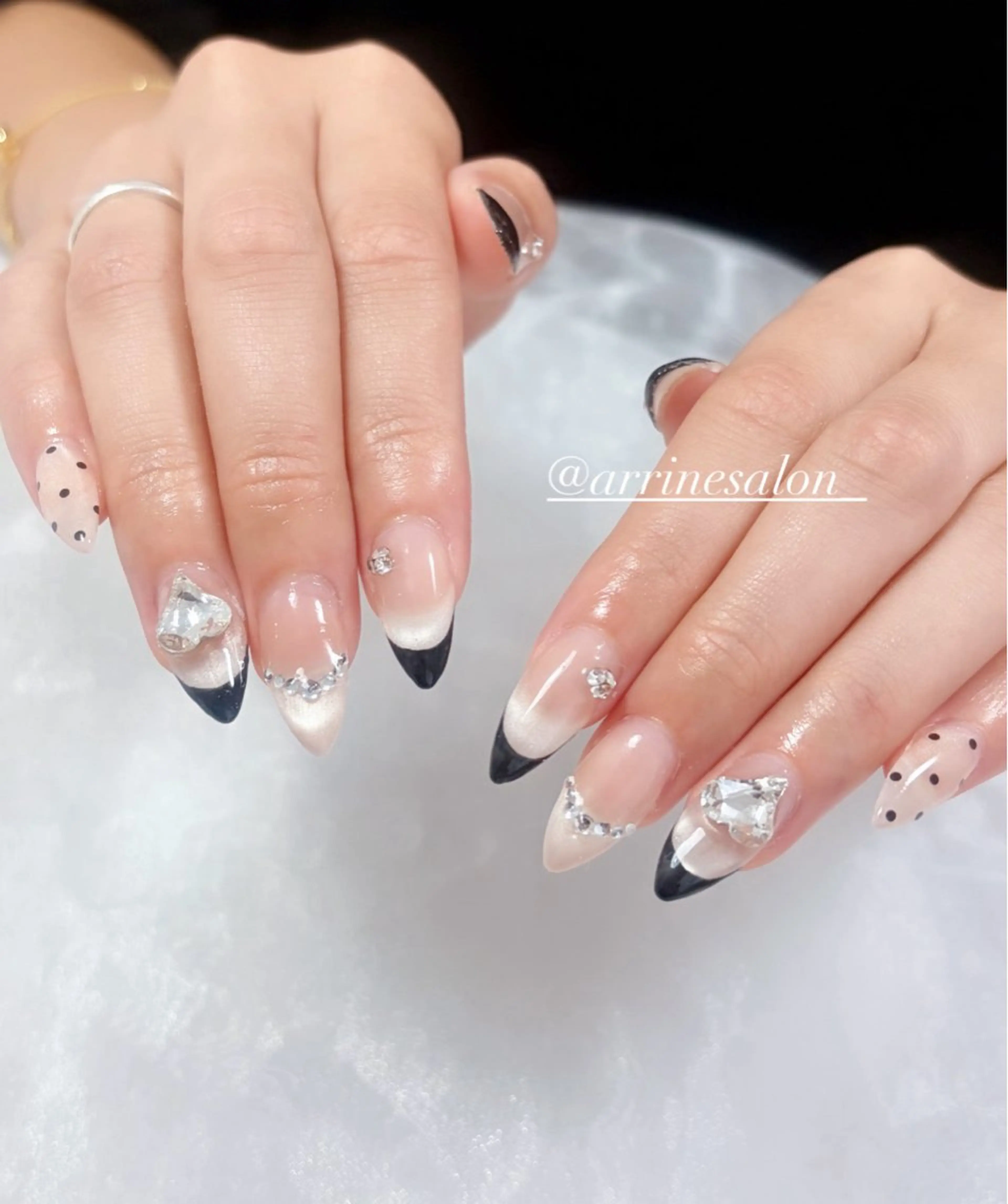ネイル ハンドネイル ARRINE所属・akari🎀 京橋 ARRINEのネイルデザイン