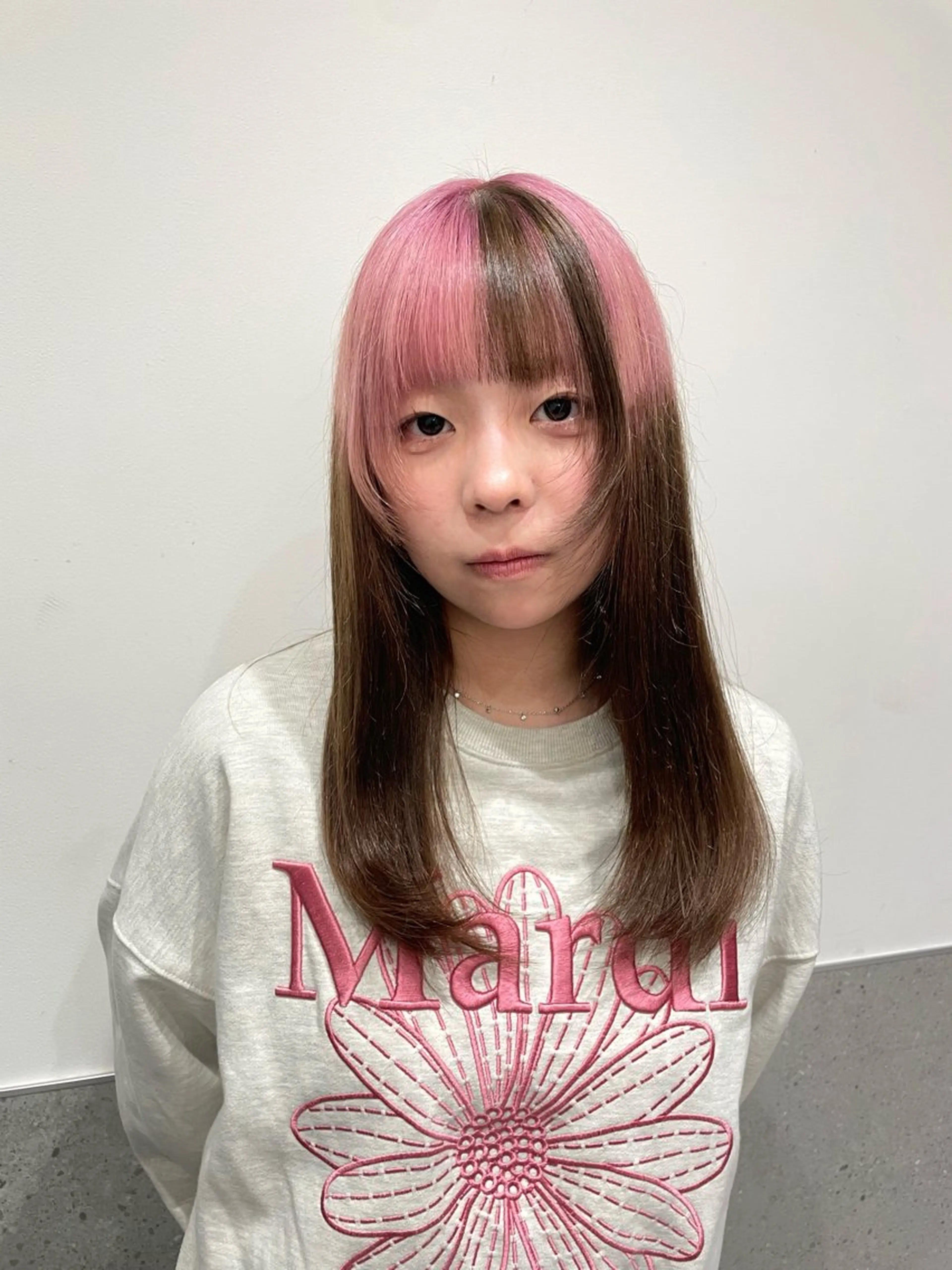 セミロング GO TODAY SHAiRE SALON 原宿本店所属・REINA/ブリーチ /ハイトーン/原宿のヘアスタイル